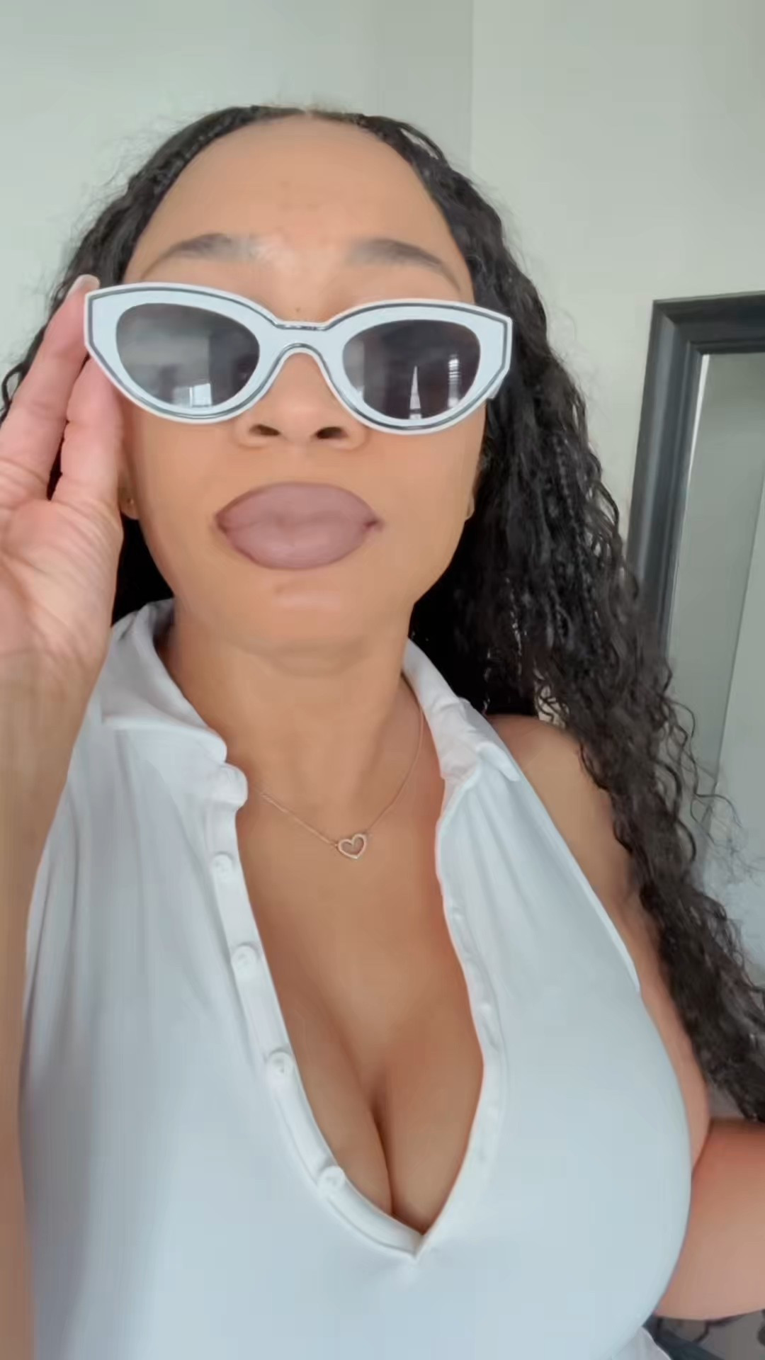 Perfect White Fit 

#LTKActive #LTKFindsUnder50 #LTKSummerEdit