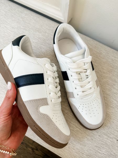 These sneakers are currently on sale! I have them in both colors - they are so good! These would be great for a trip if you will be walking a lot or for traveling because they are so comfortable!

Loverly Grey, Target finds, sneakers 

#LTKFindsUnder50 #LTKShoeCrush #LTKSaleAlert