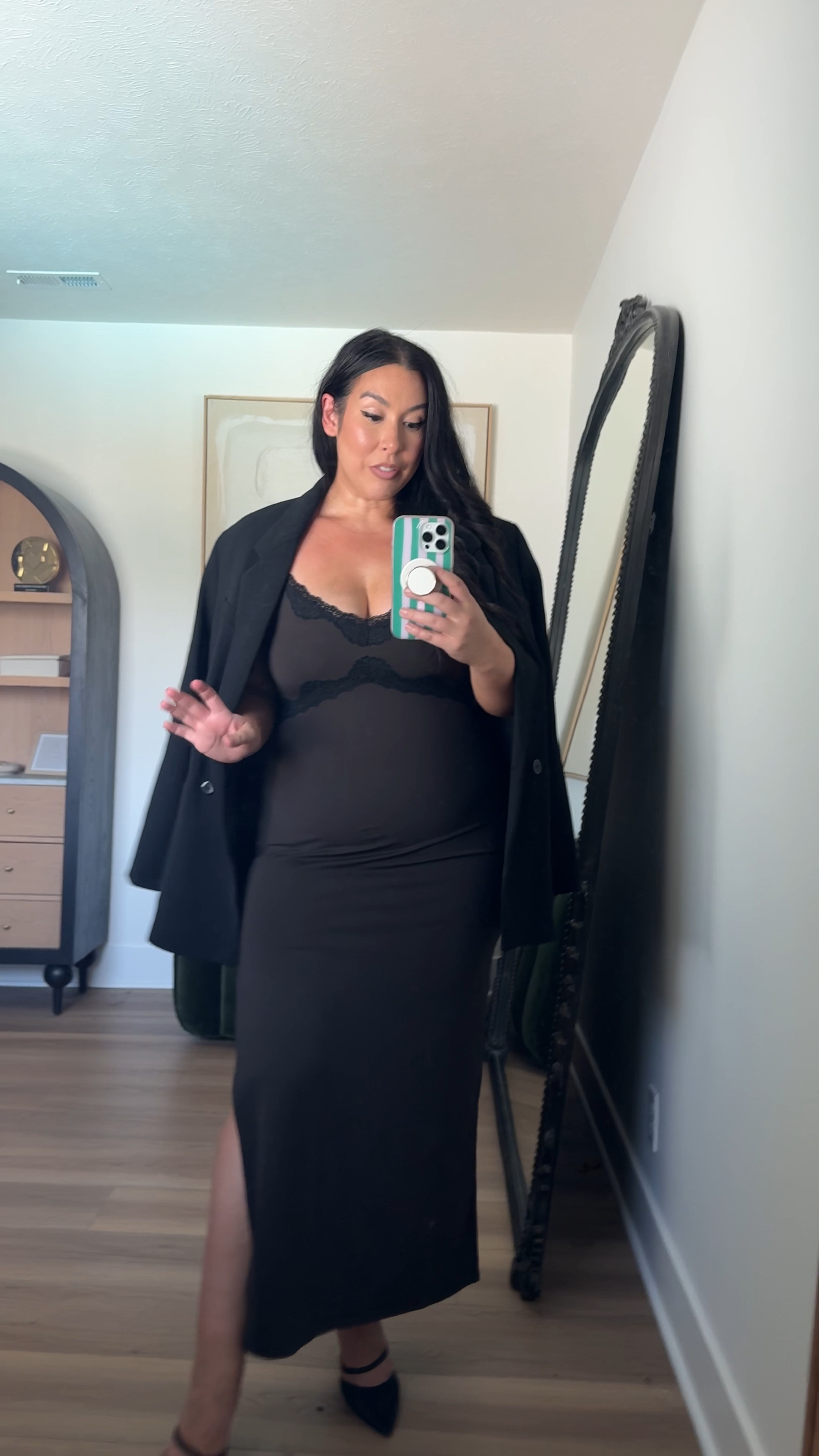 Love the slip dress trending and this one is perfection! So comfy and has stretch! Tops: XL & 14 Bottoms: XL

aritzia, aritzia lodge pants, aritzia workwear, aritzia favorites, artizia off the shoulder top 

 #LTKSeasonal #LTKMidsize
