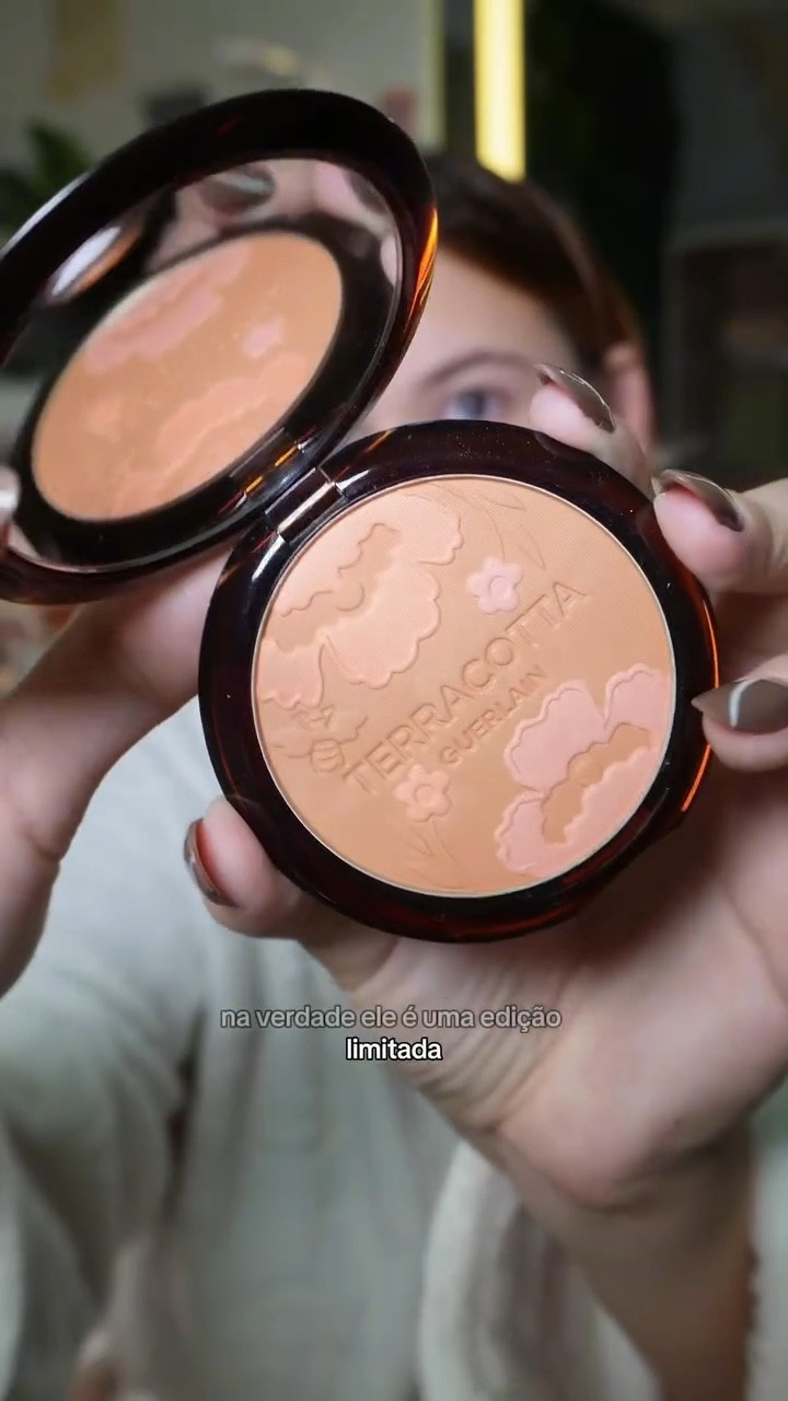 Is it worth the splurge? Testando o bronzer Terracota Flower Blossom da @guerlain ✨ #isitworththesplurge #bronzerguerlain #bronzerterracota #testandoprodutos