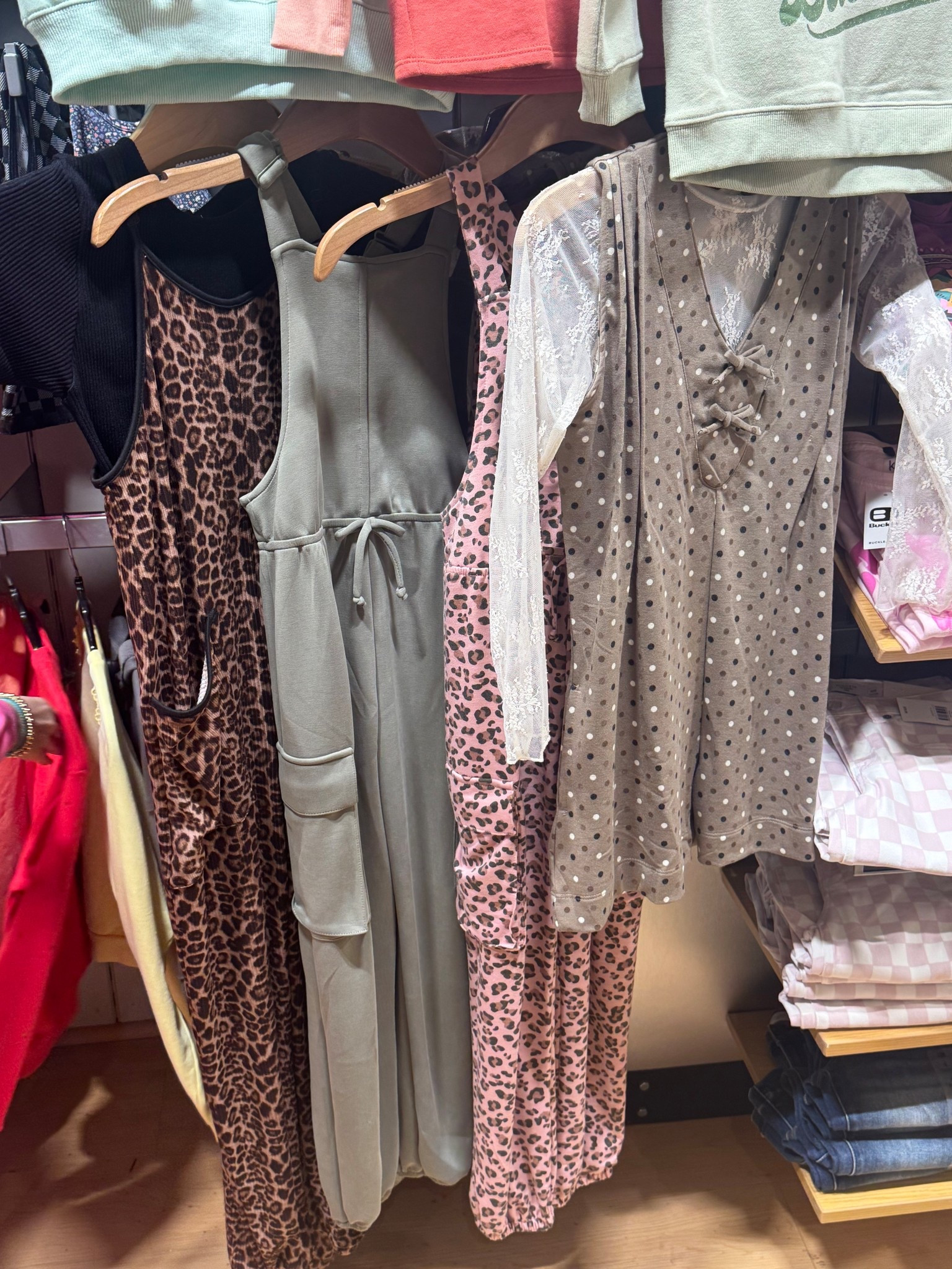 Tween Fashion 🖤

Tween Girl Fashion// Tween Girl Clothes// Tween Clothes// Buckle 

#LTKmomlife #LTKKids