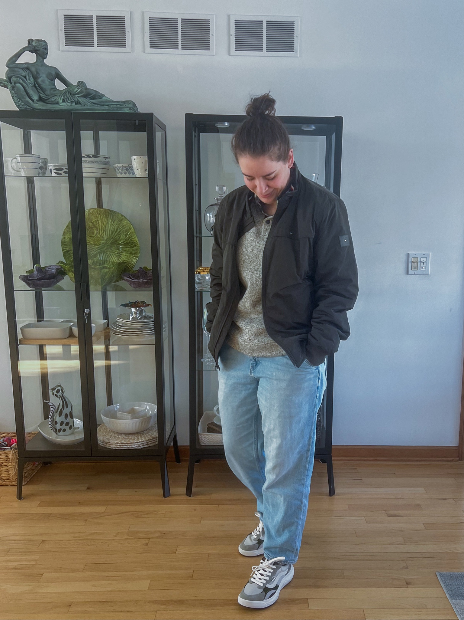Some of my favorite masc winter basics ✨

New Vans sneakers

Uniqlo ankle jeans (some of the most comfortable pants I own)

Eddie Bauer pullover, so warm, perfect for winter layering

Tommy hilfigher golf jacket - love the masc fit that still fits my curves