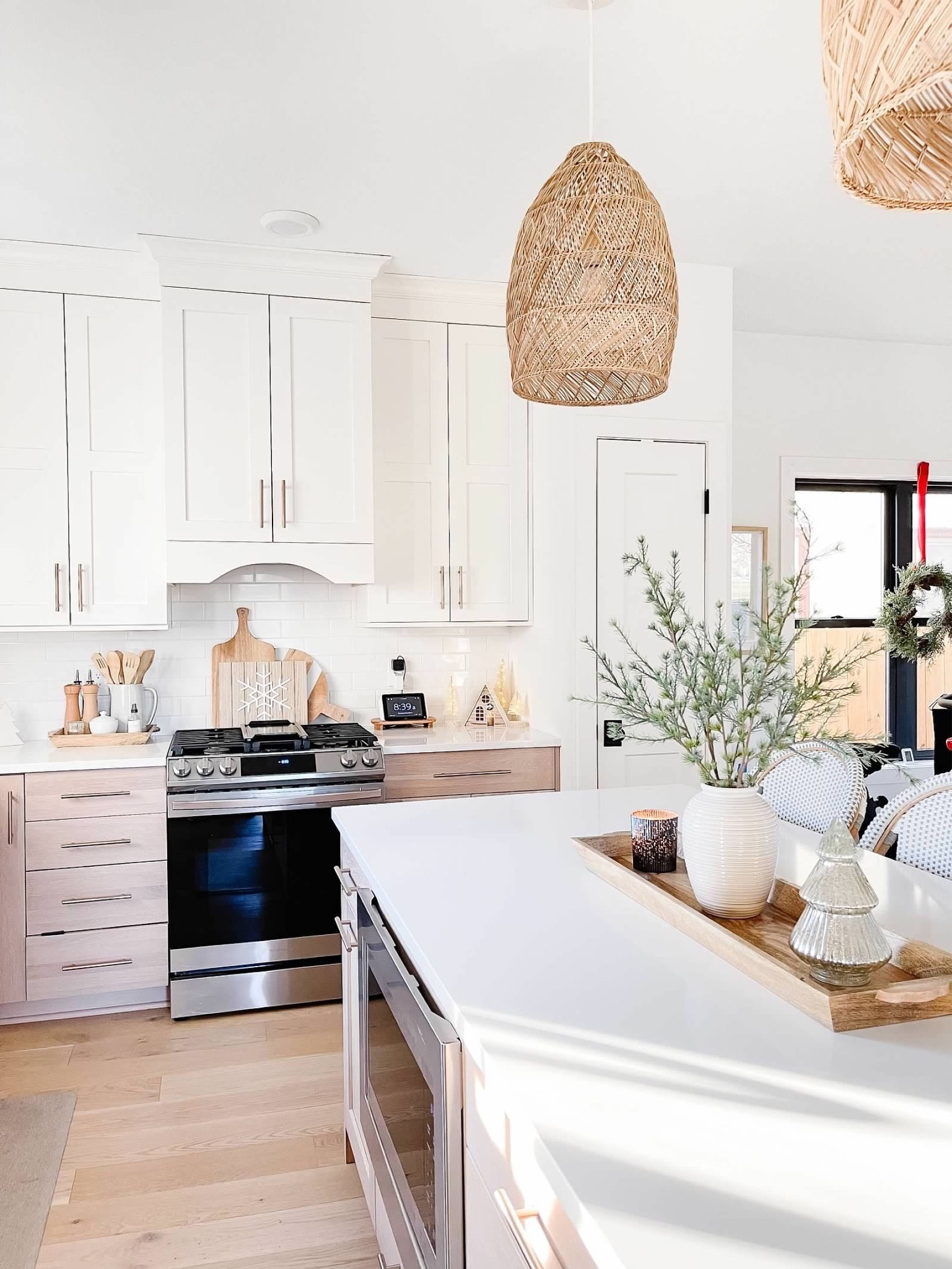 Christmas kitchen, holiday marble, wood boards, charcuterie board, kitchen island, Holiday entertaining, Christmas decor, white Christmas


#LTKSeasonal #LTKHoliday #LTKhome