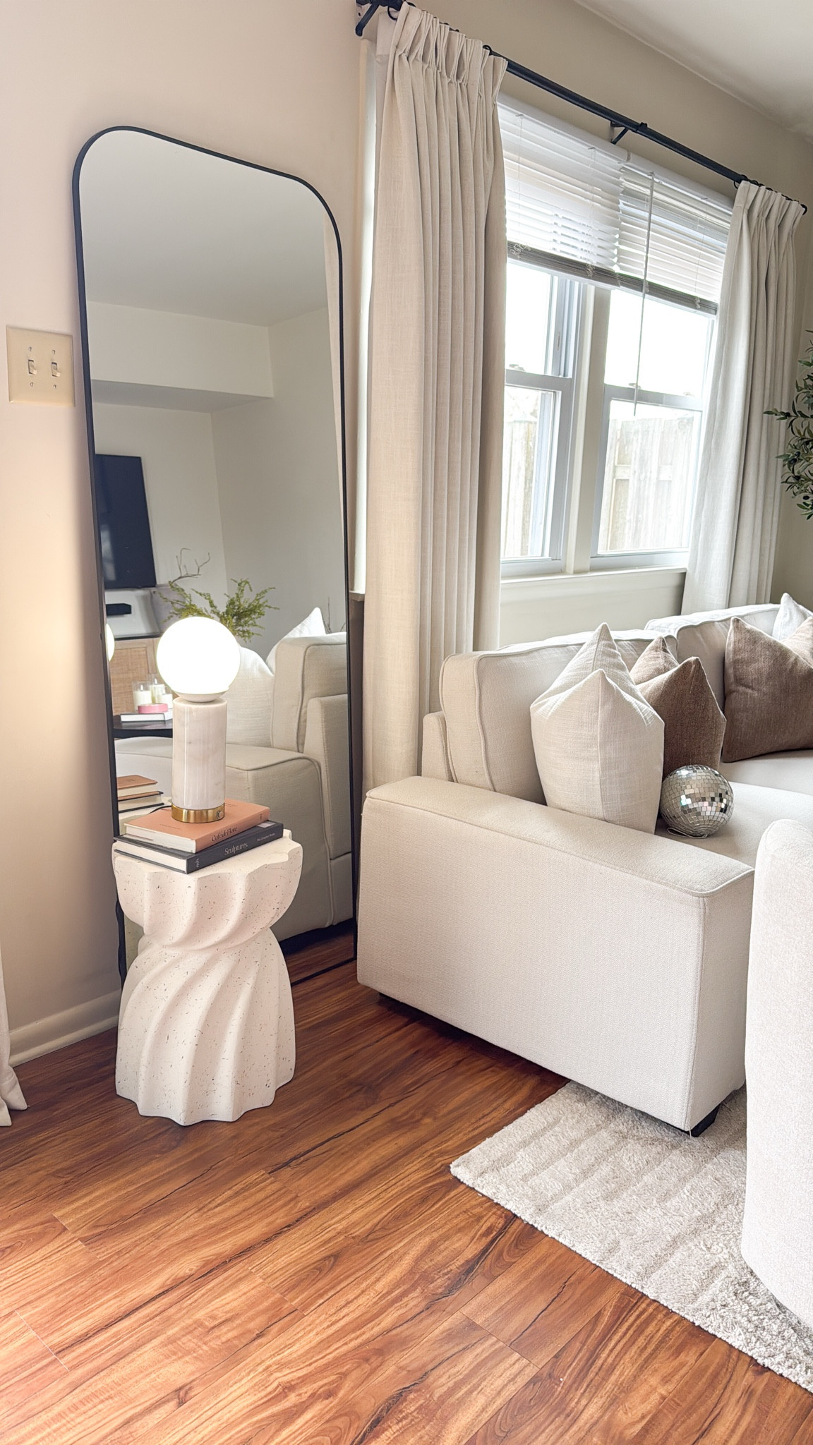 Espejo de cuerpo completo de 71 x 26 pulgadas🪞🤍✨

#LTKHome #LTKU