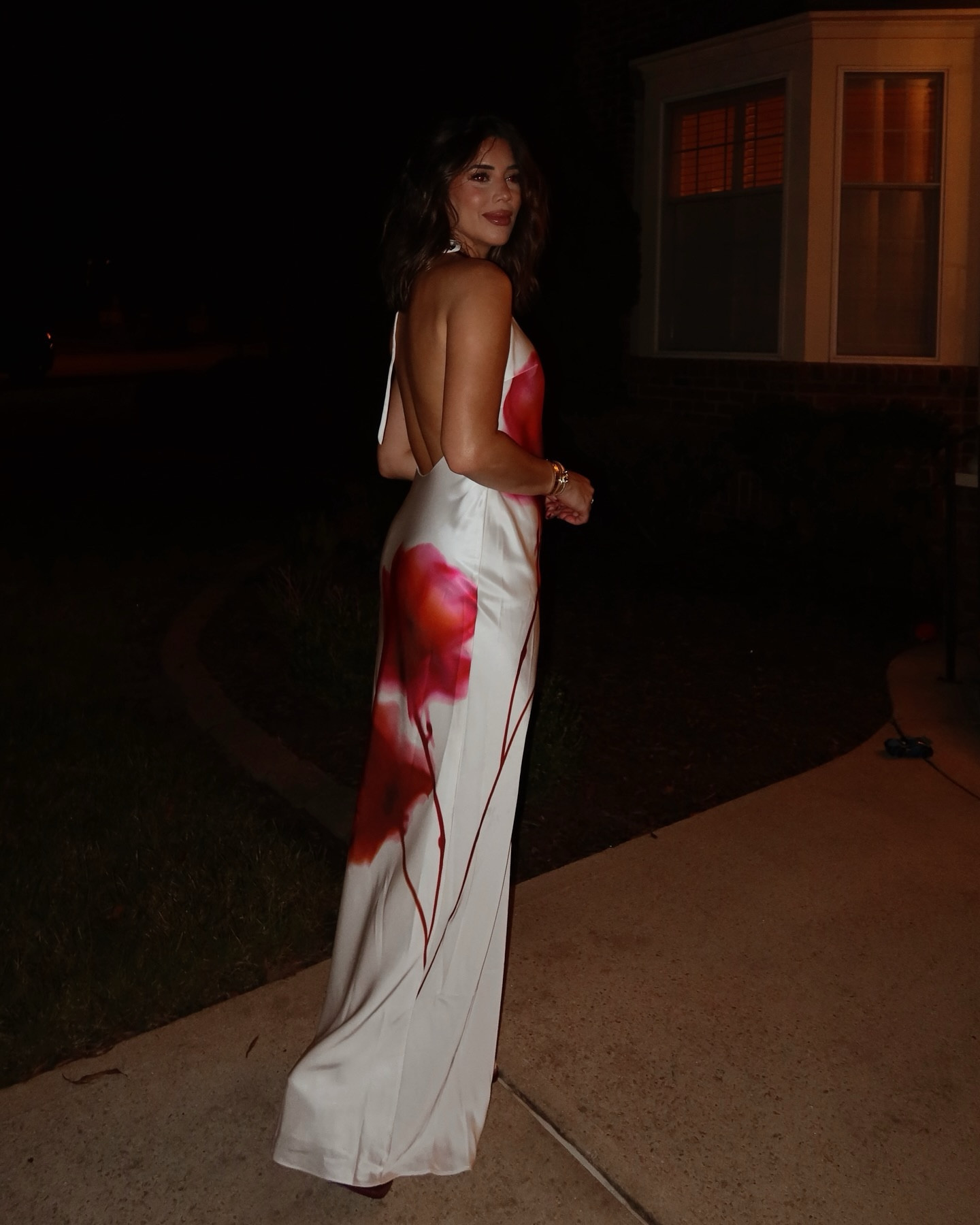 Celebrating my beautiful friend 🥂♥️

Dress is @loversfriendsla from @revolve 
#revolveme