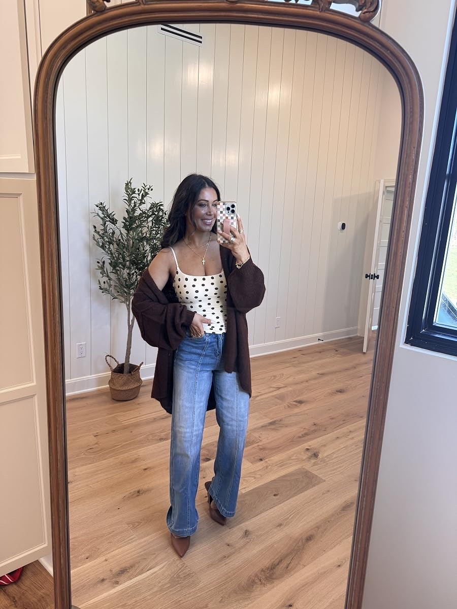 The cutest fall transition outfit! This polka-dot top, cozy brown cardigan, and relaxed jeans make the perfect casual date-night look.
#FallOutfit #DateNightStyle #CasualChic #DenimOutfit #LTKStyleTip