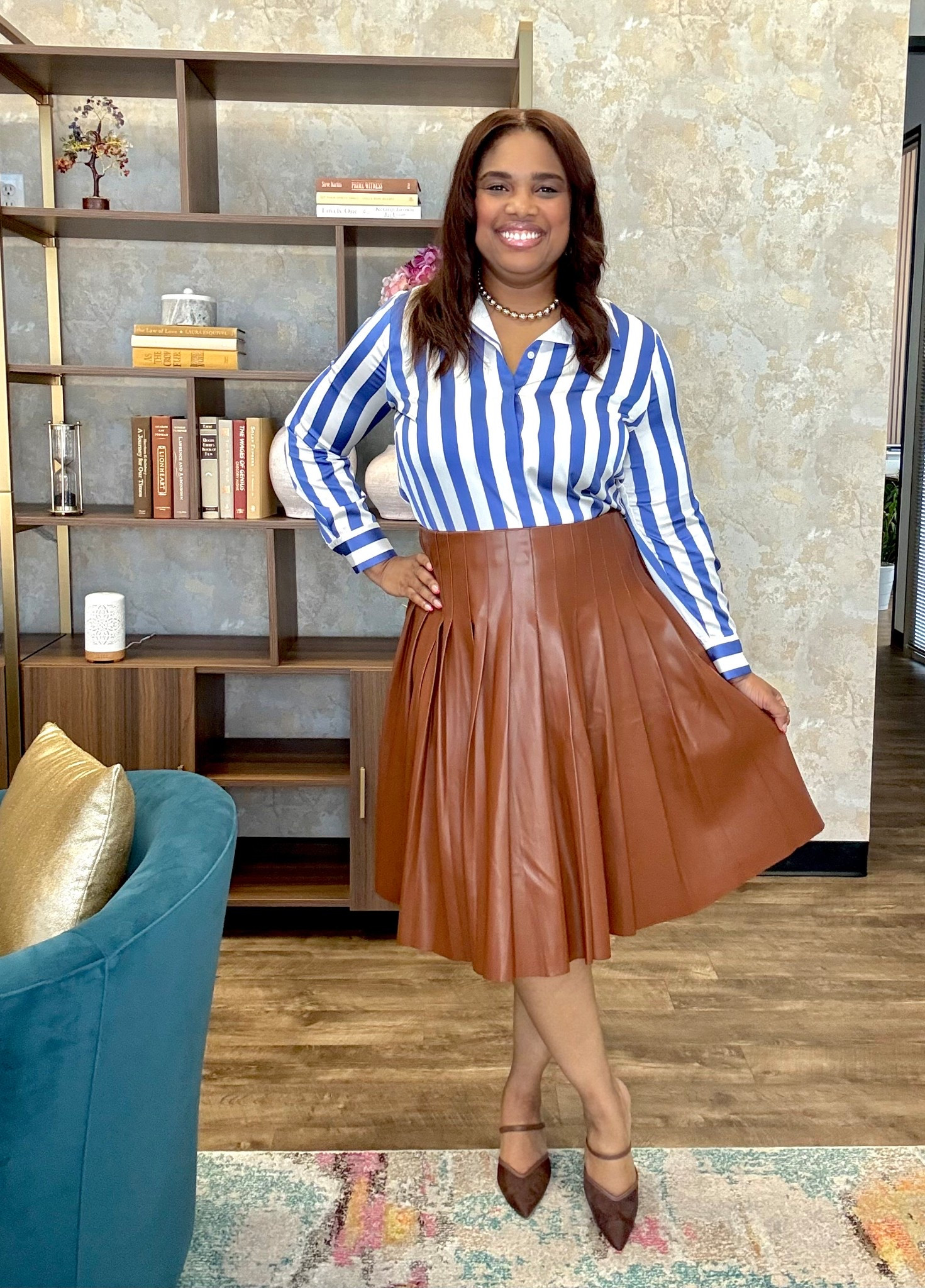 Style tip: mix brown bottom with a bright colored top 💙🤎

#LTKStyleTip #LTKWorkwear #LTKFindsUnder50