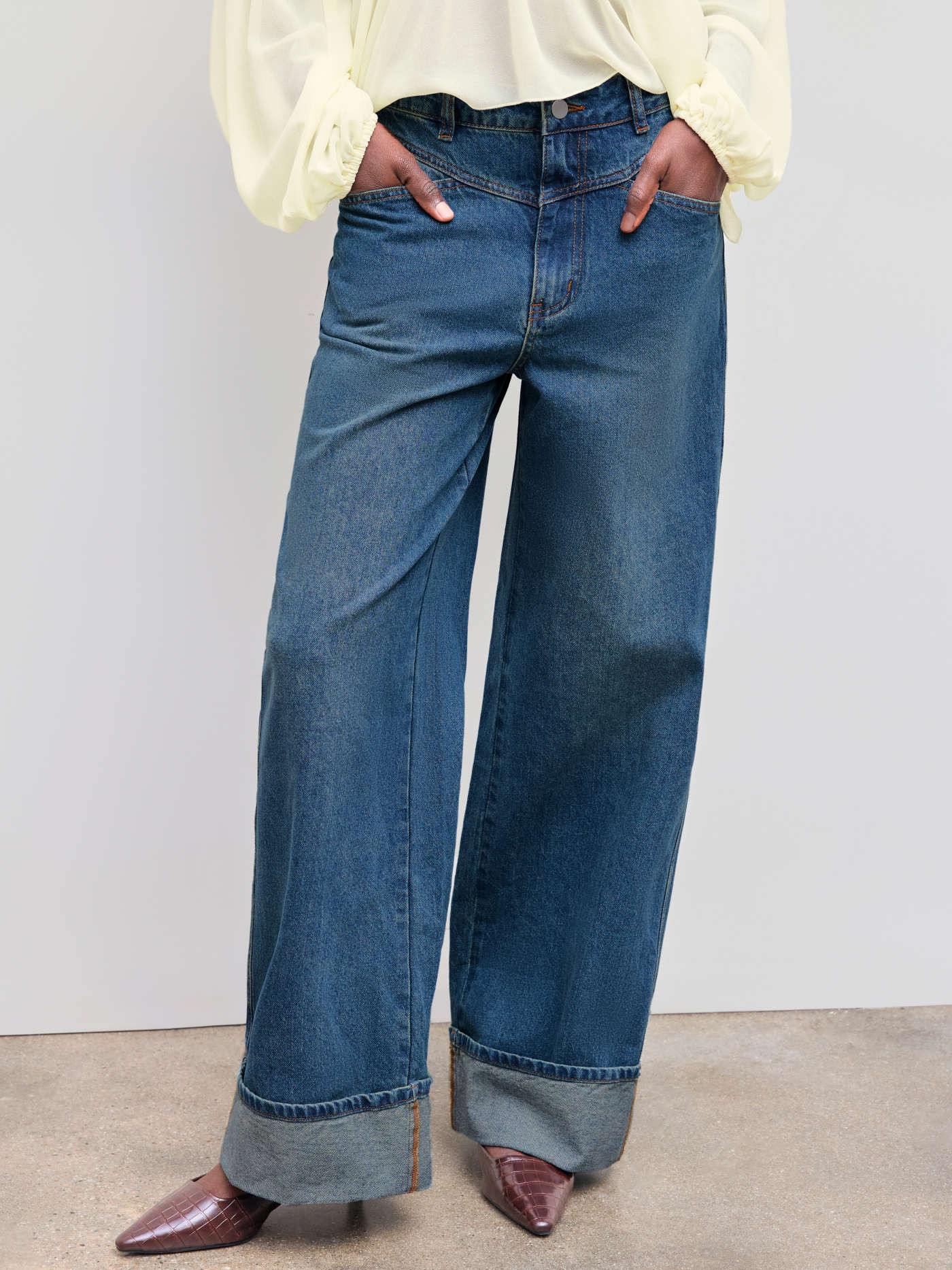 Cider Denim Mid Rise Solid Roll Hem Straight Leg Jeans | Cider