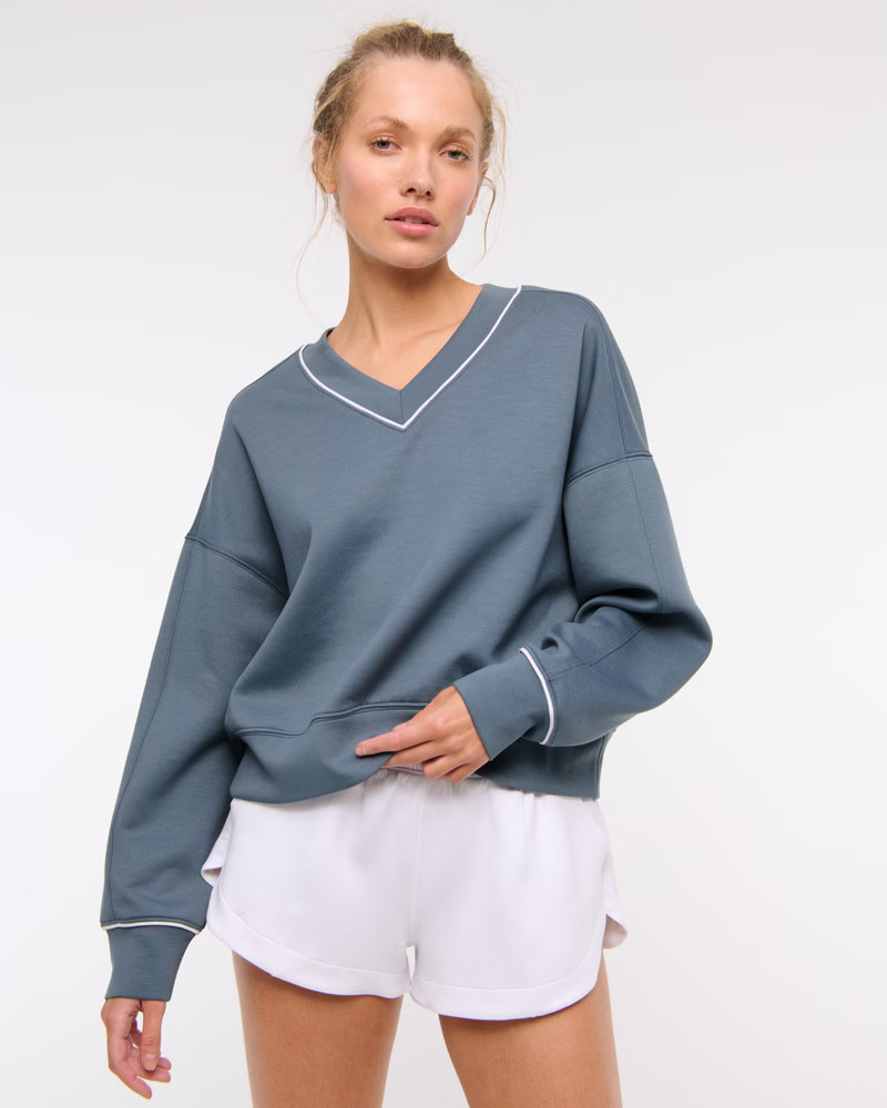 YPB neoKNIT V-Neck | Abercrombie & Fitch (US)