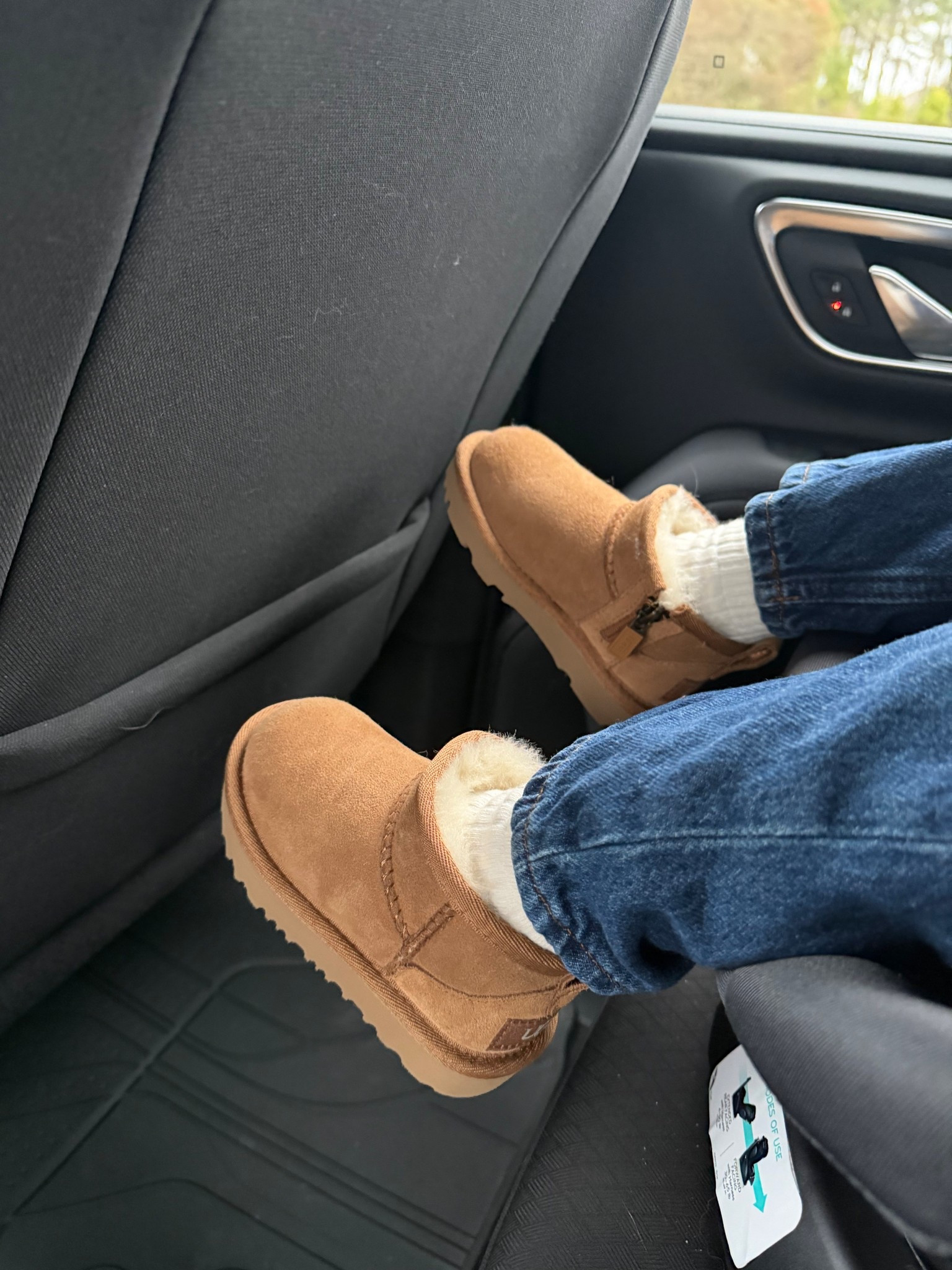 Run true to size! 

#LTKKids