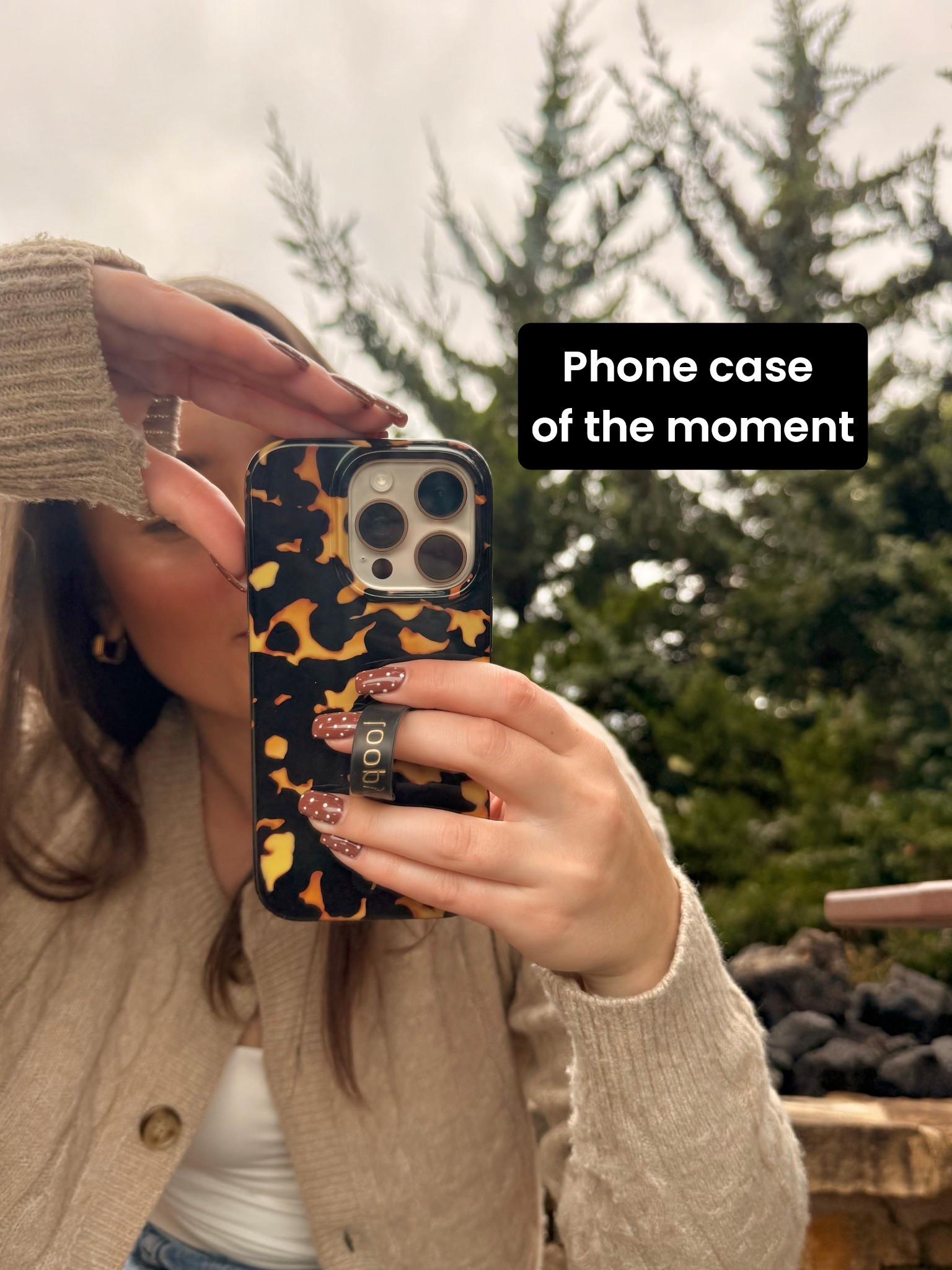 The most perfect phone case for fall and winter! Of course it’s Loopy, they have some of my favorite cases 🤎

#LTKFindsUnder50 #LTKStyleTip #LTKSeasonal