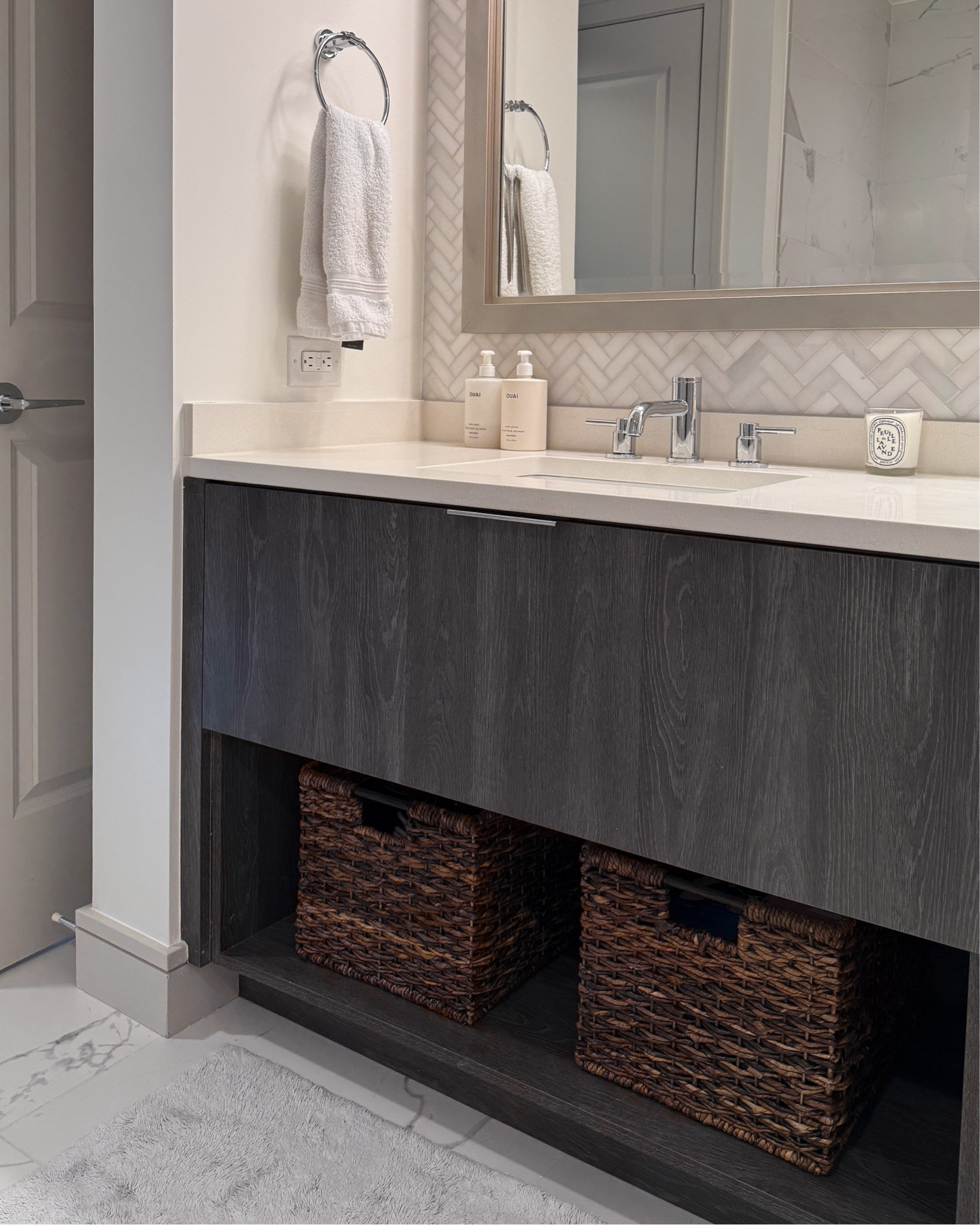 Bathroom Essentials ✨ 

Bathroom Decor, Ouai Hand Lotion, Ouai Hand Wash, Diptyque Feulle de Lavande Candle, Woven Baskets, Storage Baskets, Grey Bath Rug, Bathroom Essentials 

#LTKSeasonal #LTKHome #LTKFindsUnder50