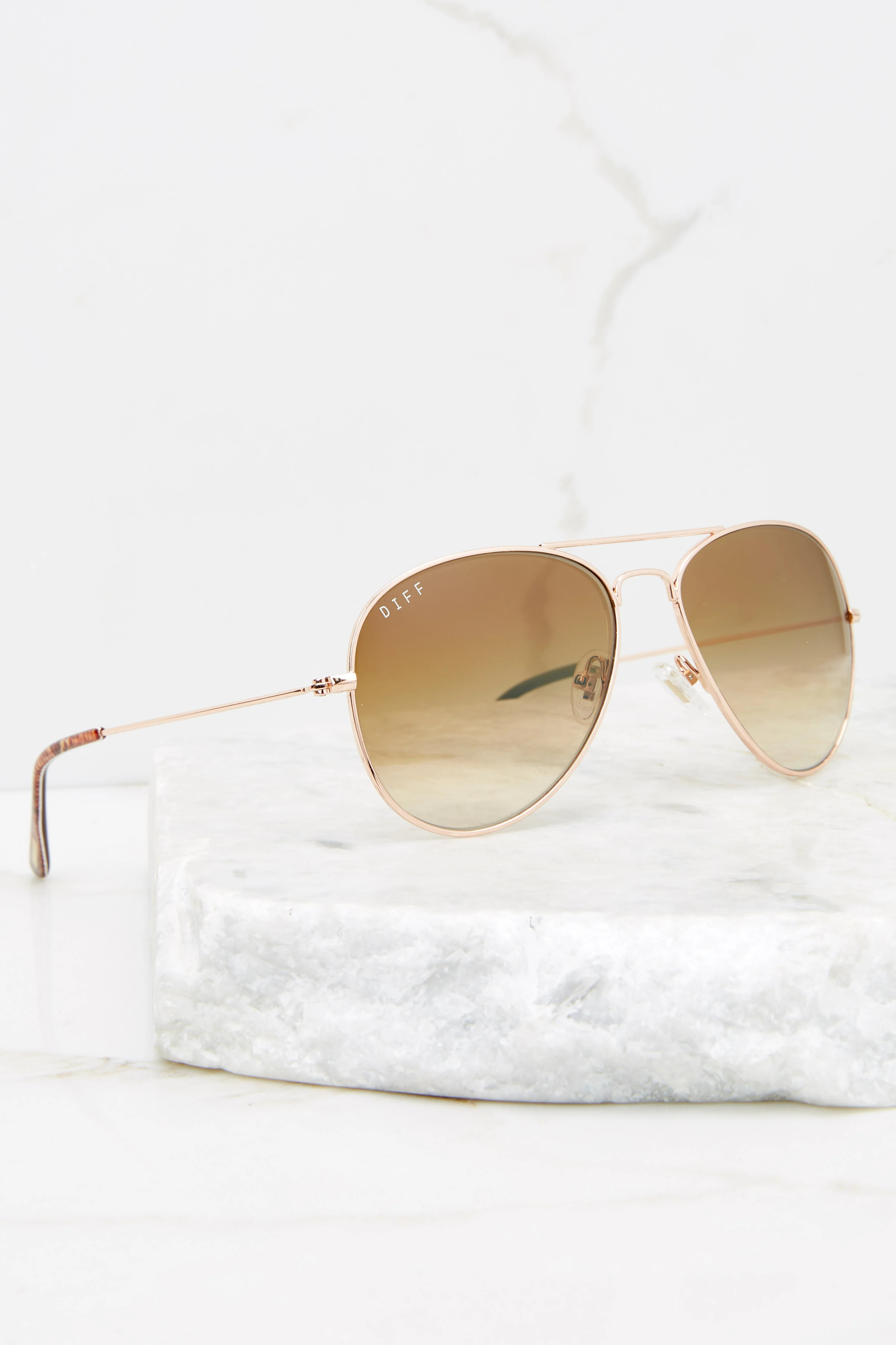 Cruz Aviator Champagne Brown Fade Sunglasses | Red Dress 