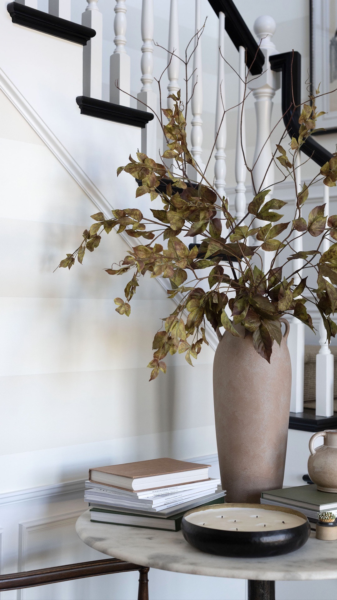 Pretty branches for in between seasons… especially ideal for autumn! Linking everything.￼

#LTKSeasonal #LTKHome