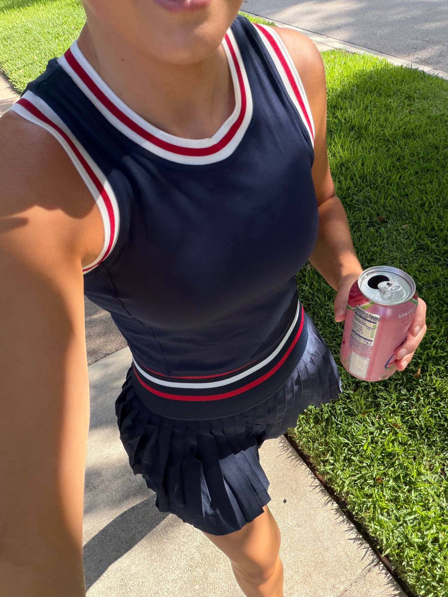 Matching set for summer! Super comfy and the top is padded! Wearing a S
