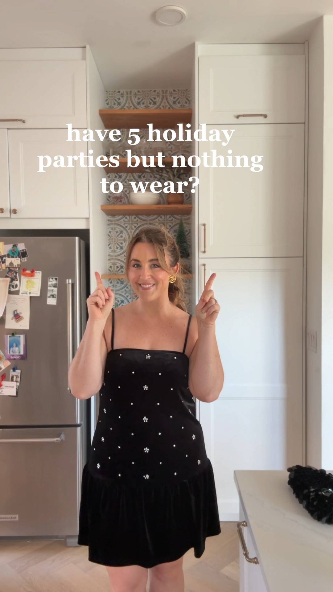 Have 5 holiday parties but nothing to wear?! Here’s my midsize holiday party style guide for everything from cocktail parties to Christmas Eve outfits!

Wearing a M in everything.

Size 8, cocktail party dress, holiday party dresses, small business saturday


#LTKMidsize #LTKOver40 #LTKHoliday