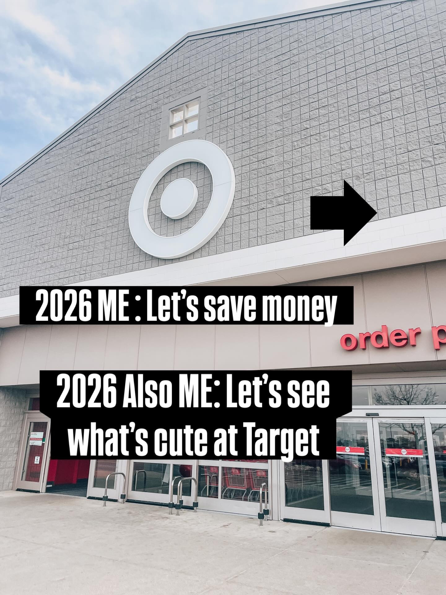 Well, I guess it is #afforɗablefashion ?! 🎯🎯🎯Write TARGET below and I will send over the details. 

#targetrun #targetstyle #targetmom #targetaddict