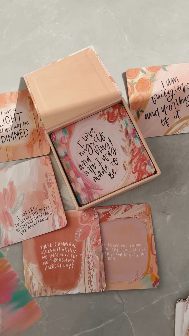 Affirmation Cards for Women 

#LTKHoliday #LTKunder50 #LTKSeasonal