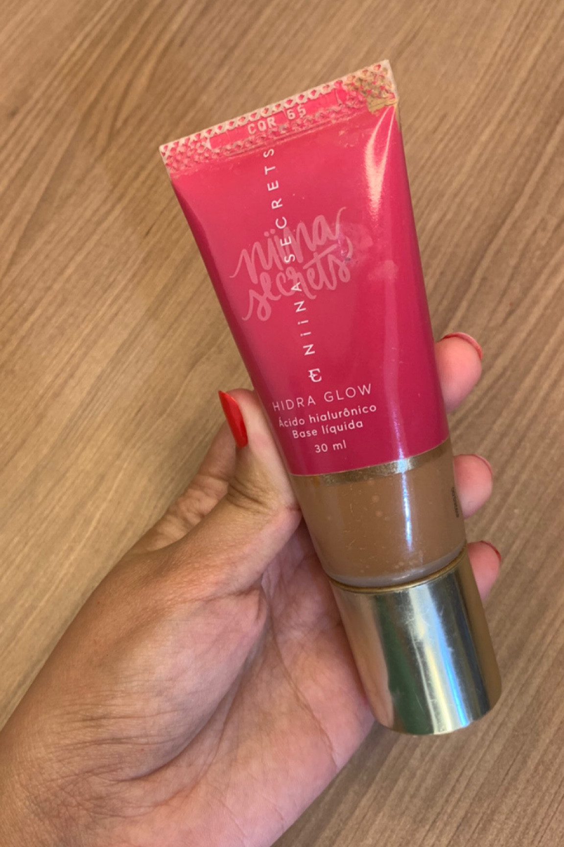 Base com cobertura glow e hidratante, a minha favorita da vida! 😍😍

#LTKbrasil #LTKitbag #LTKsalealert