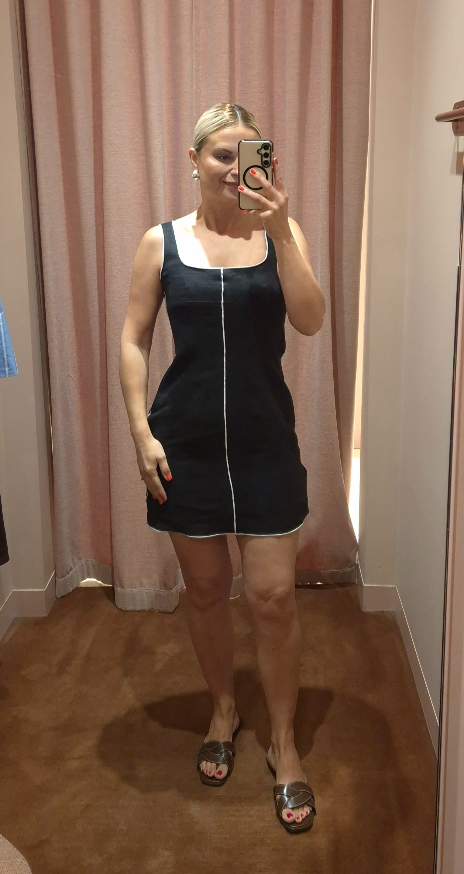 Little black dress 🖤

#LTKaustralia #LTKpartywear #LTKdresses