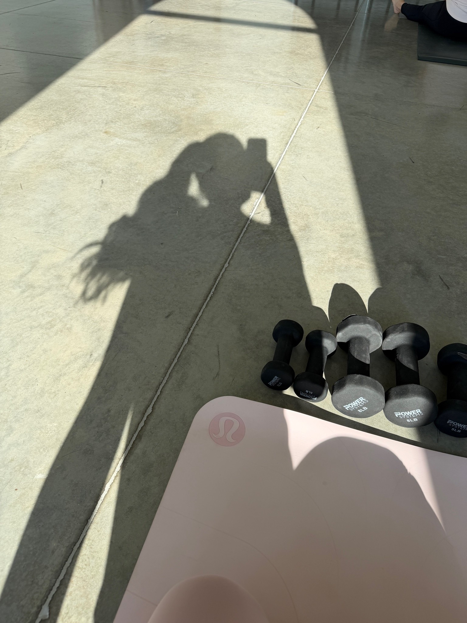 my tried and true yoga mat!! perfect for pilates, barre and any sculpt class 🧘‍♀️