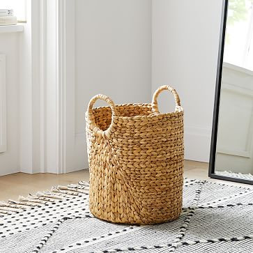 Curved Seagrass Baskets | West Elm (US)