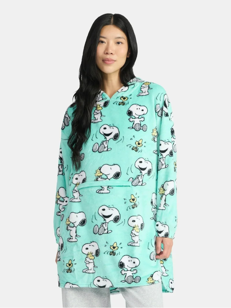 Peanuts Snoopy Plush Hooded Lounger, Women's and Women's Plus | Walmart (US)
