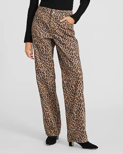 Low Rise Leopard Relaxed Straight Jeans | Express