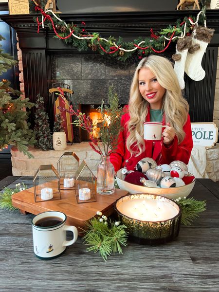 

#ad Putting together a pretty coffee table decor arrangement with holiday pieces from @target! Most of the items are from the Hearth & Hand™ with Magnolia collection, and I love how they coordinate with each other so well! The faux pine sprigs are perfect to add a festive touch to any area in your home! Decor and blazer (also from Target) are linked in my LTK! 

@targetstyle
#targetpartner
#targetstyle



#LTKCyberWeek #LTKhome #LTKHoliday