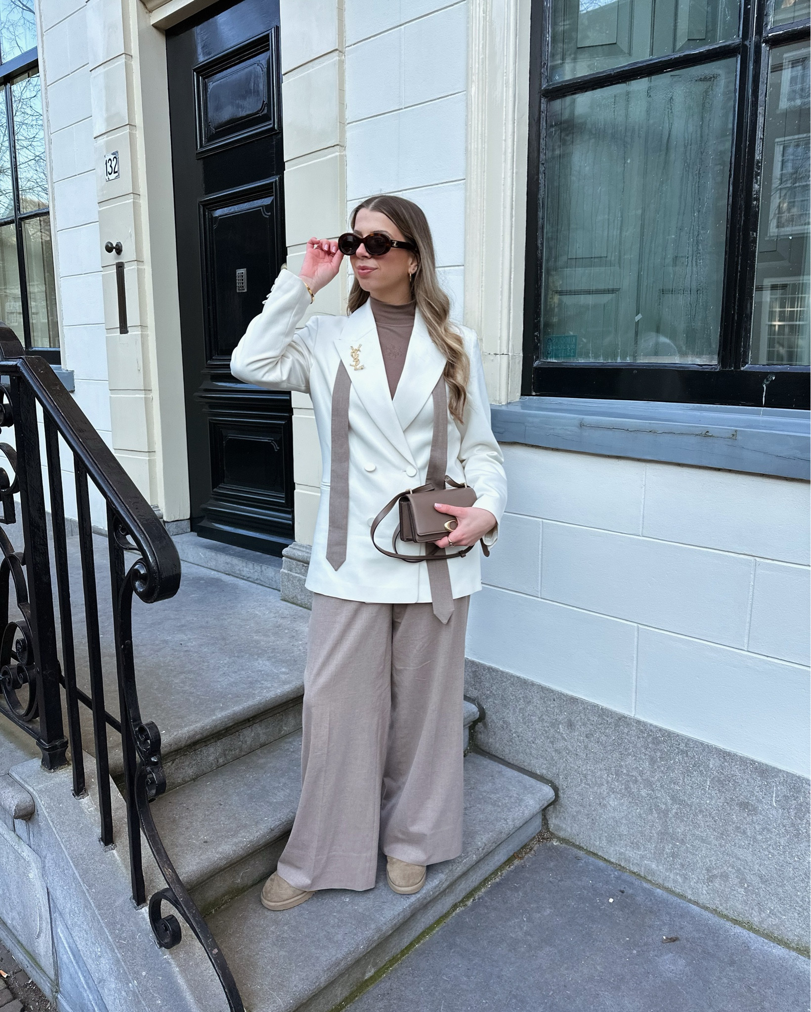 Neutrals for the win 🤍

Mink trousers, brown trousers, wide leg pantalon, white blazer, cream blazer, Coach bandit bag, UGG antilope, Celine Triomphe sunglassess

#LTKeurope #LTKspring #LTKnederlands