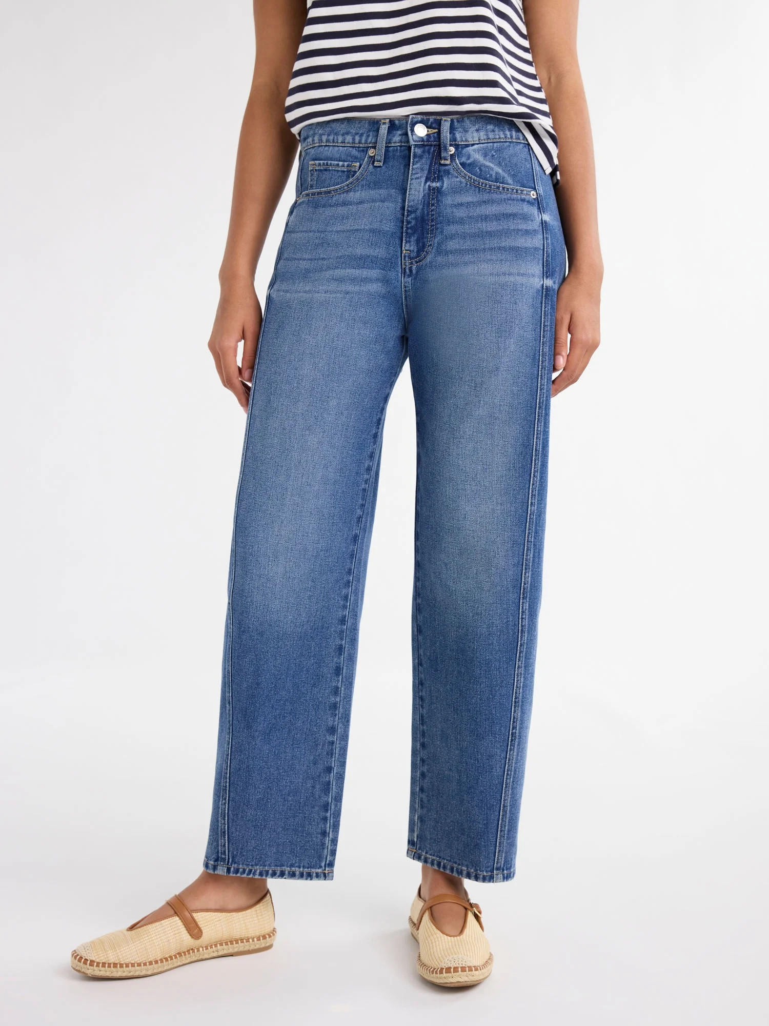 Free Assembly Women's Relaxed Barrel Ankle Jeans, 26.5” Inseam, Sizes 0-18 | Walmart (US)