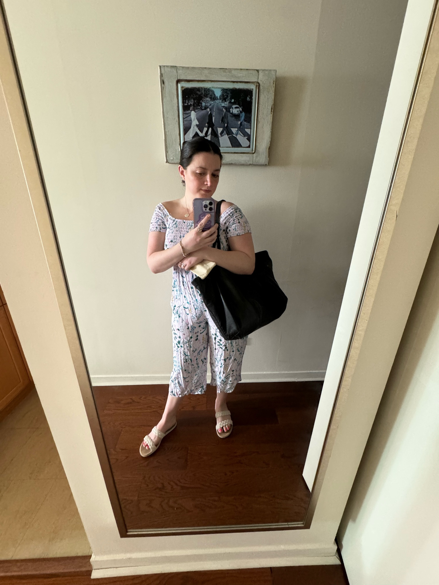 I love a black leather tote for commuting

#LTKstyletip #LTKworkwear #LTKitbag