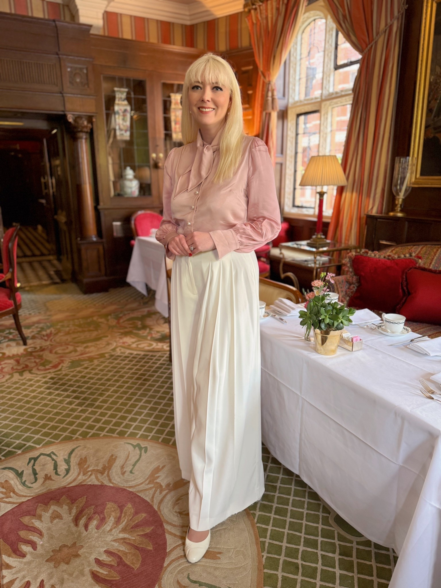 For a Cherry Blossom Afternoon Tea it had to be pink! I love the combination of pale pink with ivory and these Boden wide leg trousers are perfect for an elegant daytime look -  a throwback to the elegant 1930s! 

Top to toe:

Pearl & Gold Drop Earrings - Dower & Hall London

Hall Pink Tie Neck Blouse (past) - LK Bennett London 

Regent Wide Leg Trousers in Ivory - Boden

Mary Janes in Ivory - Augusta


#LTKeurope #LTKuk #LTKspring