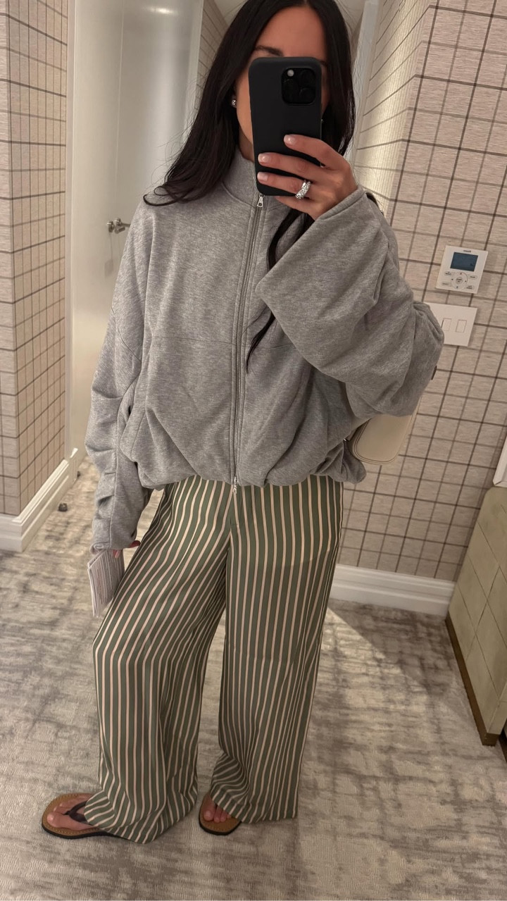 GRWM! 💚 I linked my sweatshirt in a different color 

 