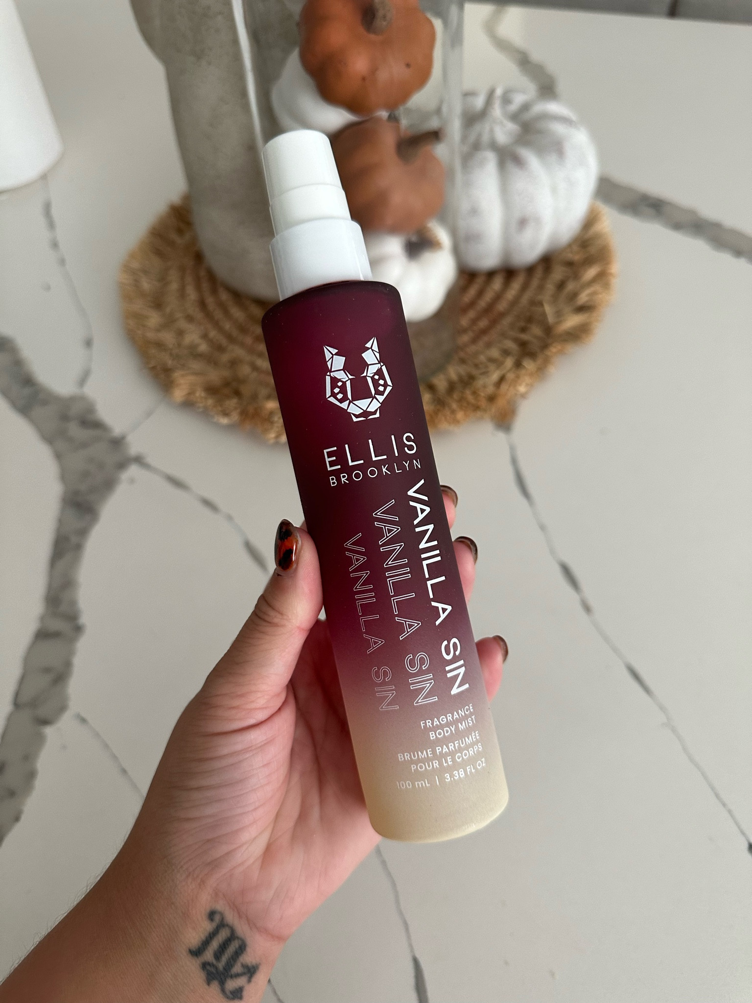 My new favorite vanilla perfume 🍂

#vanilla #perfume #scent #beauty #sephora #sephorafinds 

#LTKBeauty #LTKCon #LTKFindsUnder100