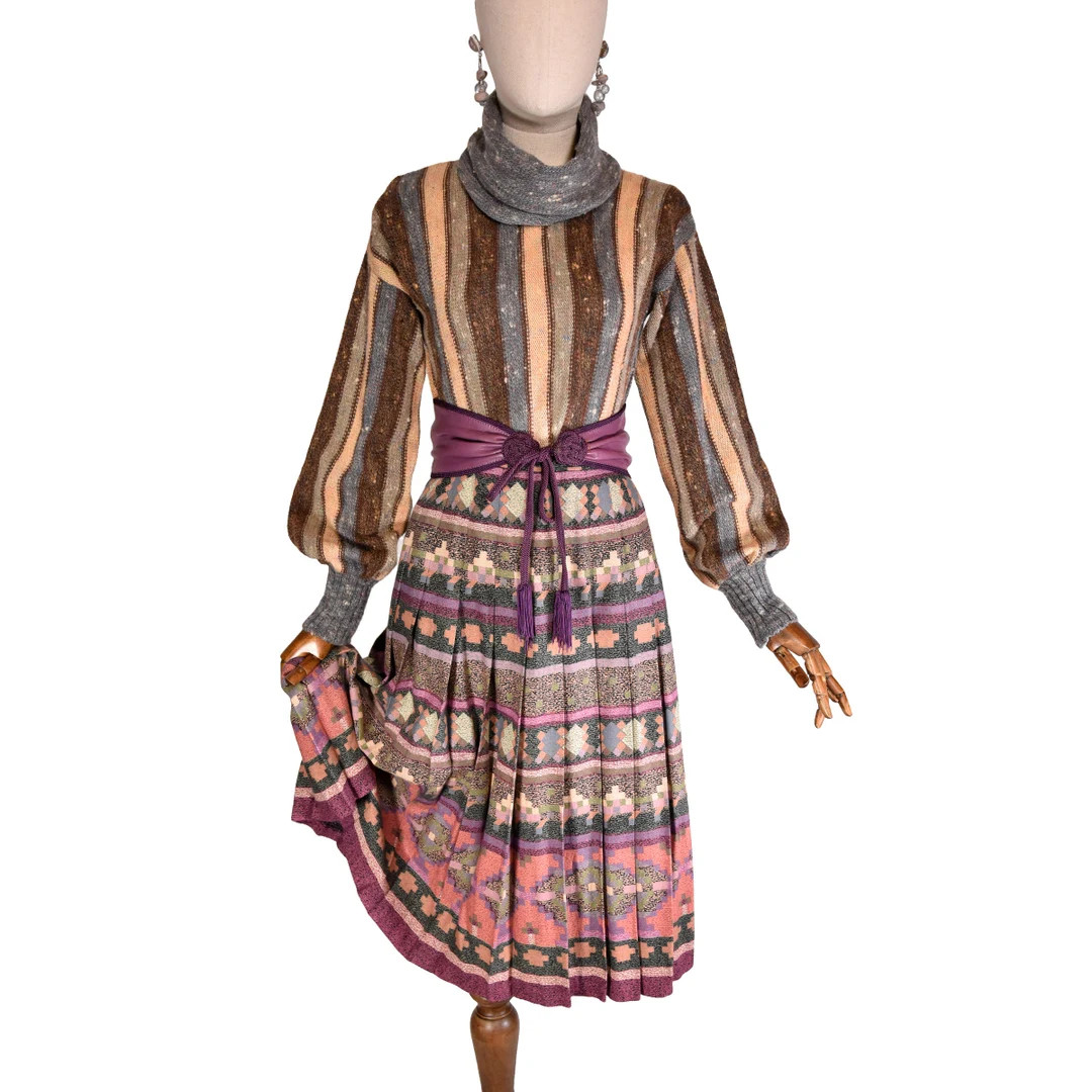 Vintage 70s Geometric Print Pleated Viscose Skirt - XS | Etsy (US)