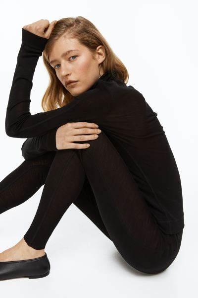 Merino wool leggings | H&M (UK, MY, IN, SG, PH, TW, HK)