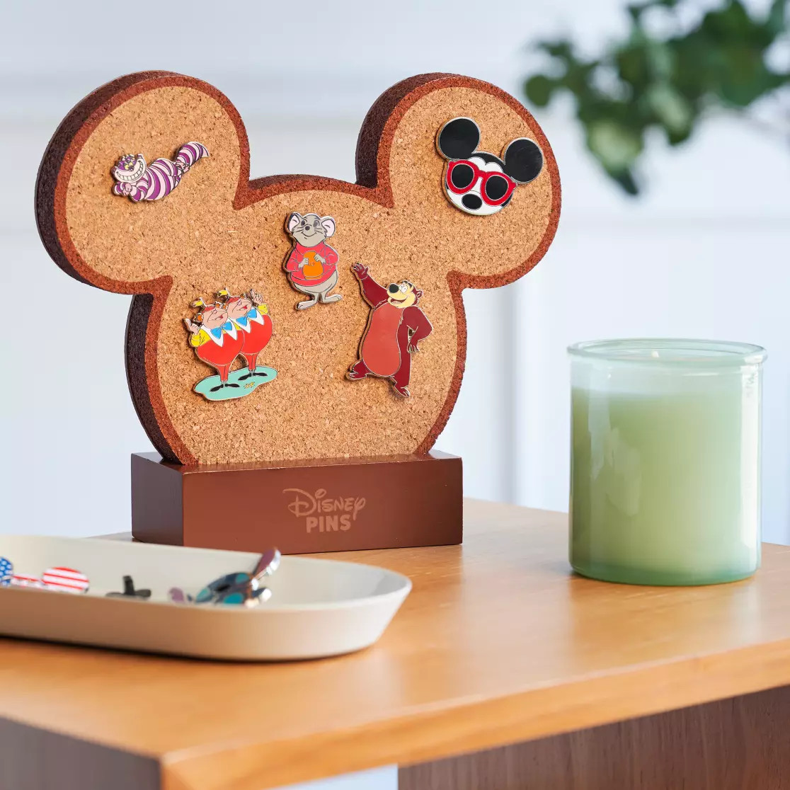 Mickey Mouse Icon Pin Board – Small | Disney Store