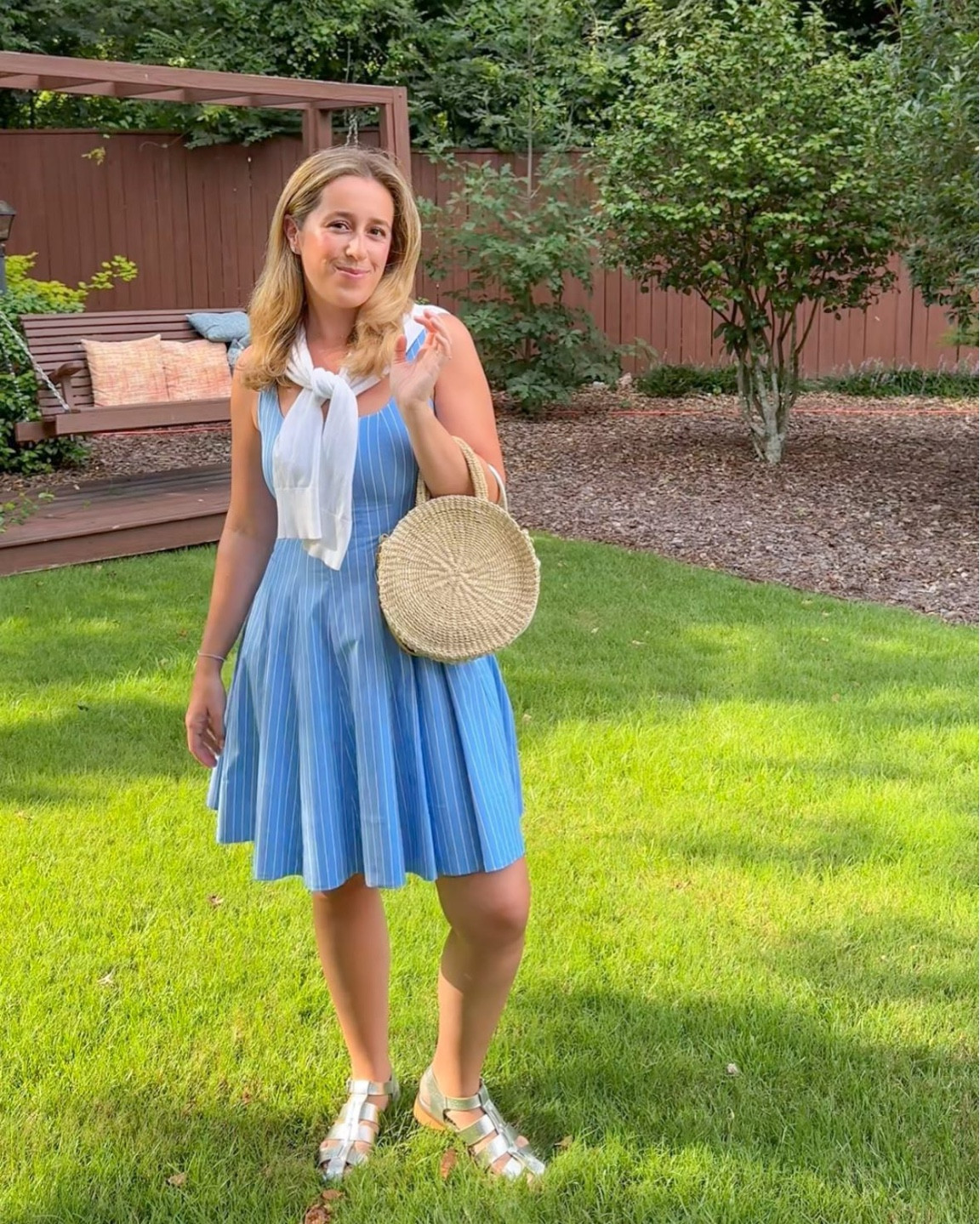 A little hot and humid Auburn outfit 💙 Wearing a new dress now that no-shopping July is over! Outfit details on my @shopmy! 
