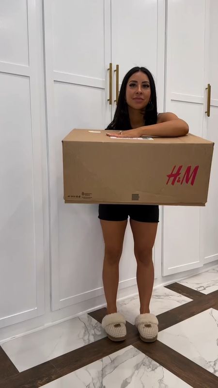 H&M fall try on haul!! Love every piece 

Fall outfits fall decor teacher outfits work outfit Halloween fall wedding travel outfits 

Fall fashion 
H&M fall outfits 
H&M fall fashion 
Fall outfitinspo 
fall style 
Fall outfit inspo 

#LTKSeasonal #LTKsalealert #LTKstyletip