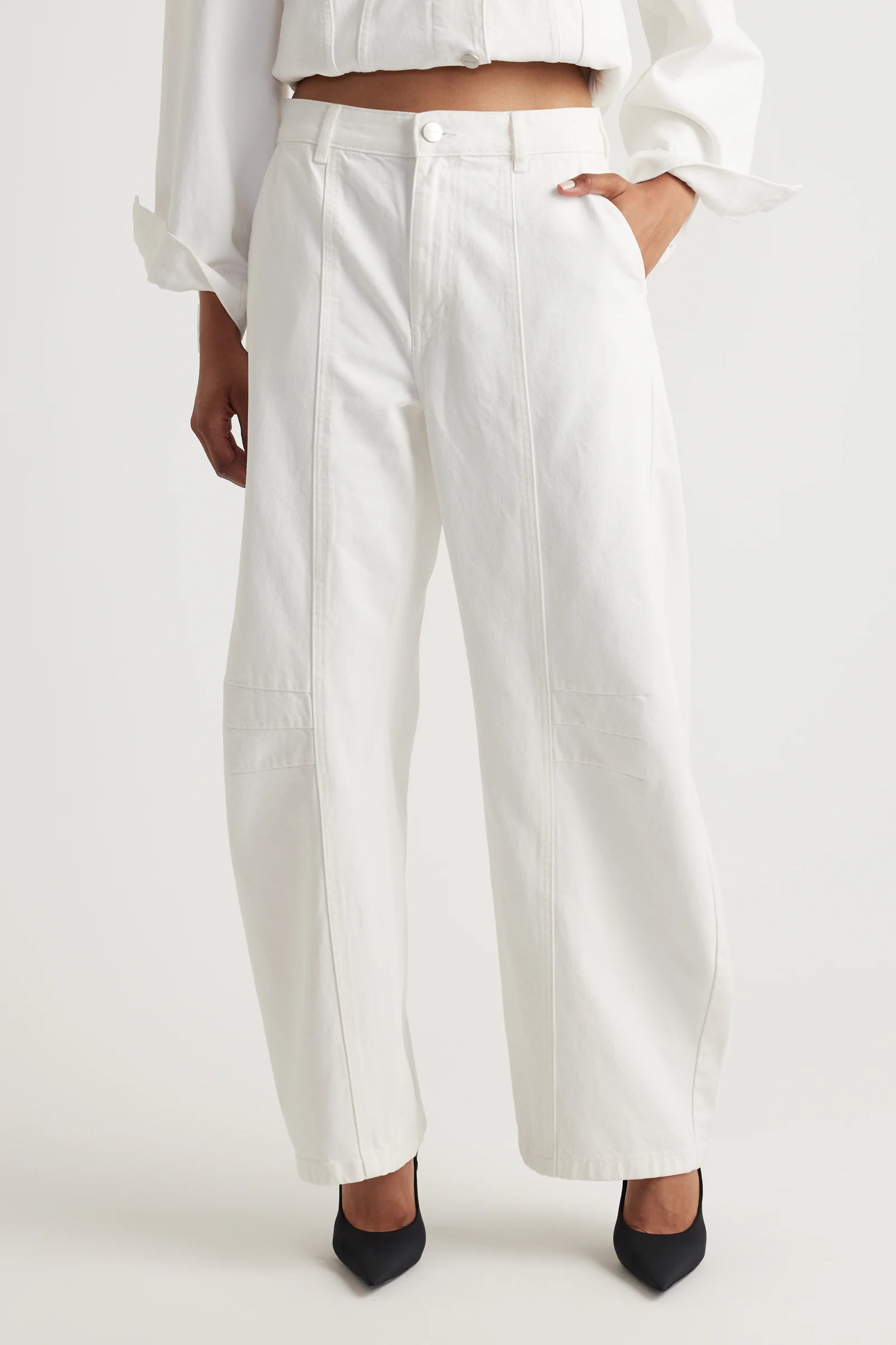 Amaya Barrel Jean - White | DECJUBA