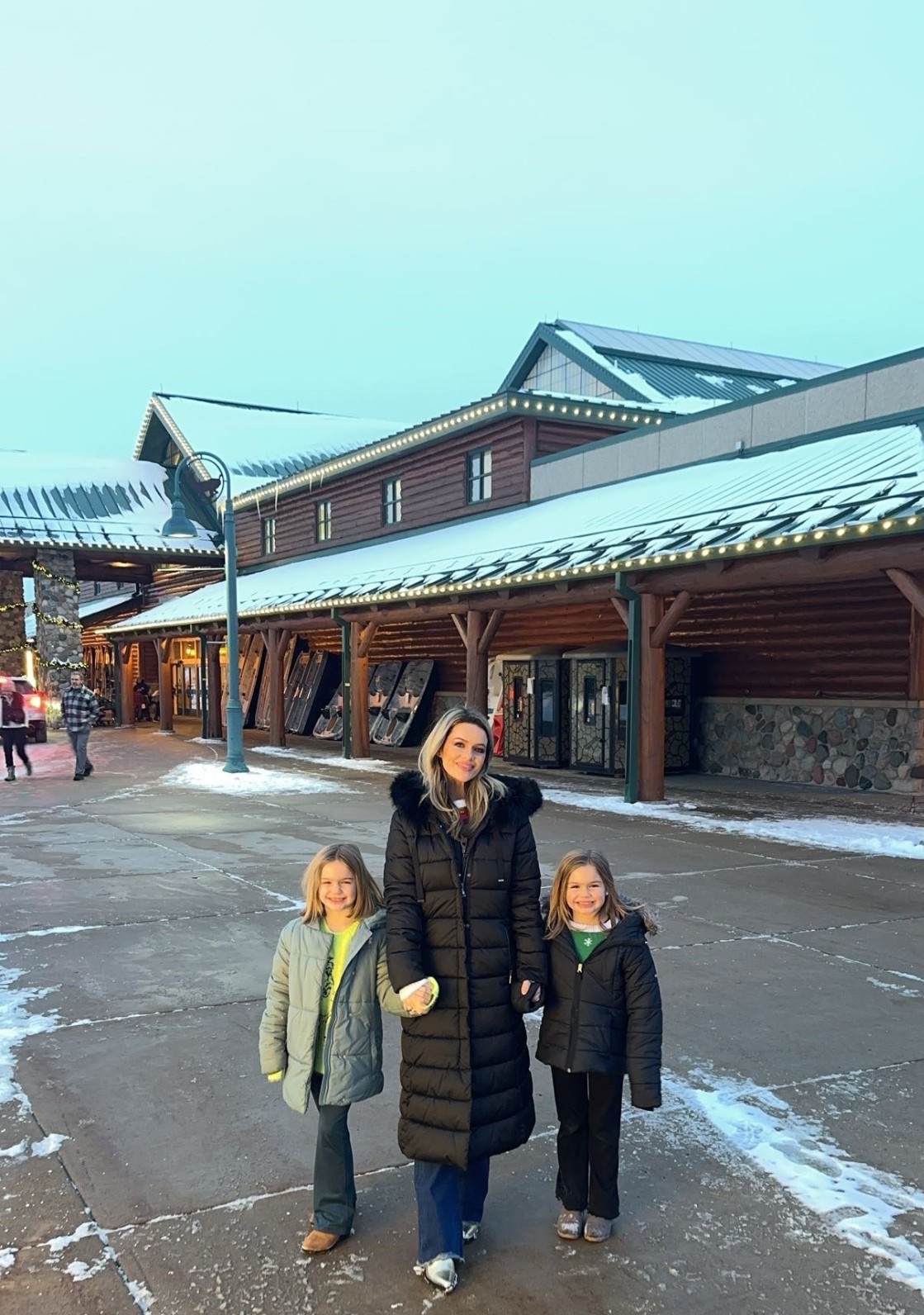 Winter coat// winter cold weather gear // Puffer Vest// Winter Boots// Uggs// Winter Gear // 

#LTKdayinmylife #LTKootd #LTKSeasonal