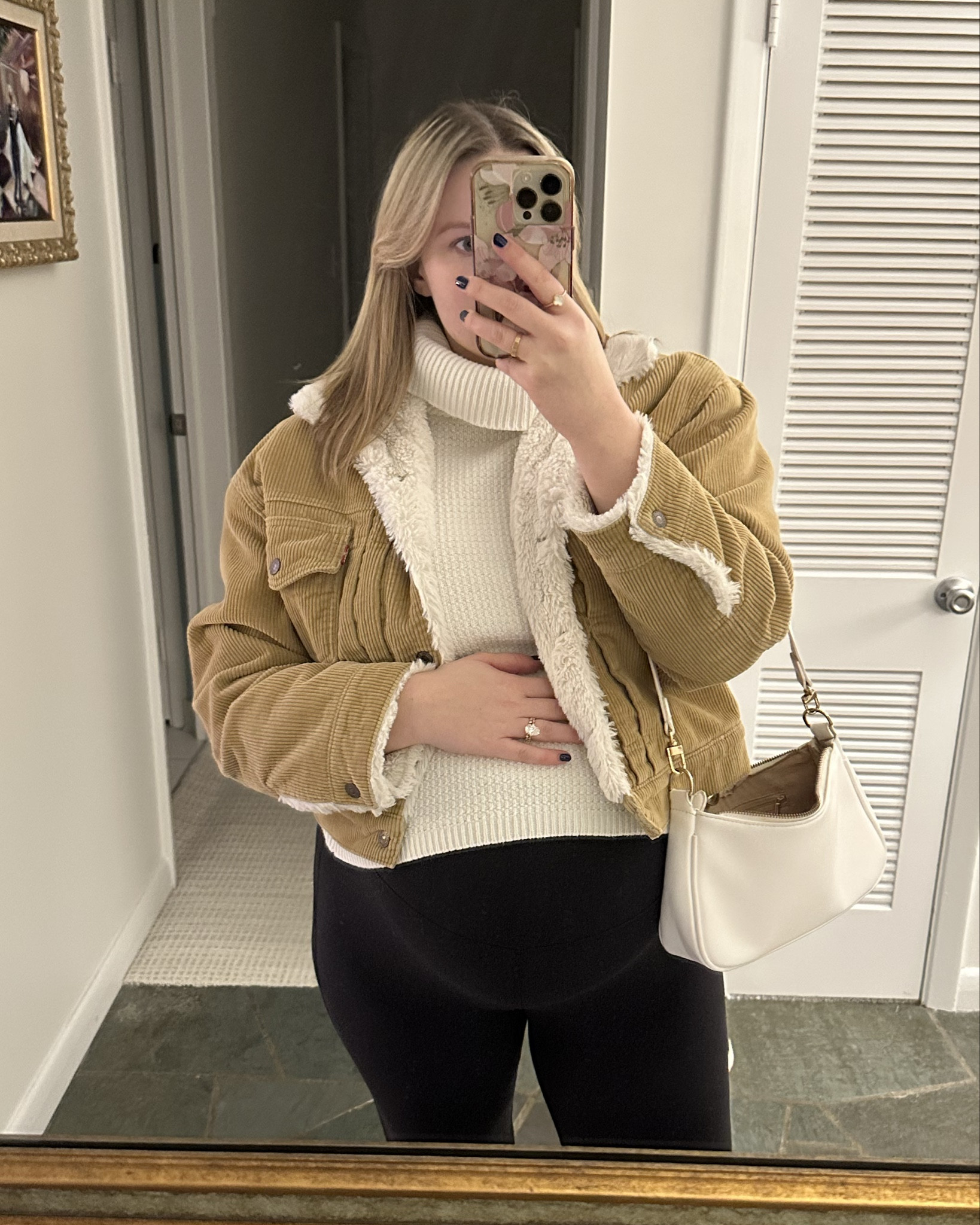 9 months pregnant 

#LTKStyleTip #LTKBump