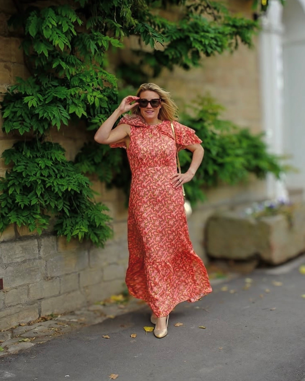 AD Today is such a proud and emotional moment - I'm off to celebrate my daughter's very special prizegiving at the most incredible school 💫 I honestly couldn't be more proud of everything she's achieved this year, and I wanted to wear something beautiful that felt just as celebratory as the occasion.
I've chosen the Billie Soft Pink Blossom Silk Print Dress from LK Bennett — and it's truly a dream to wear. The fluid silk feels so elegant and luxurious, while the soft blush tone and painterly floral print make it the perfect choice for a summer event. The fit is effortlessly feminine - think softly fluted sleeves, a nipped-in waist, and a flowing skirt that moves beautifully. It's classic, polished, and timeless, and I know I'll be wearing this for years to come.

#LTKwedding #LTKeurope #LTKsummer