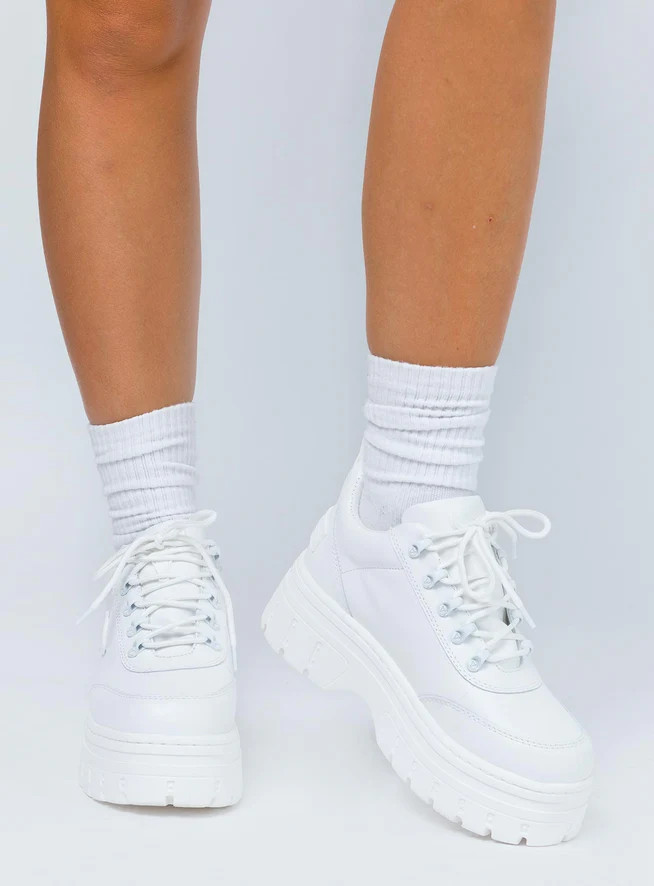 Windsor Smith Lux Sneakers White | Princess Polly US