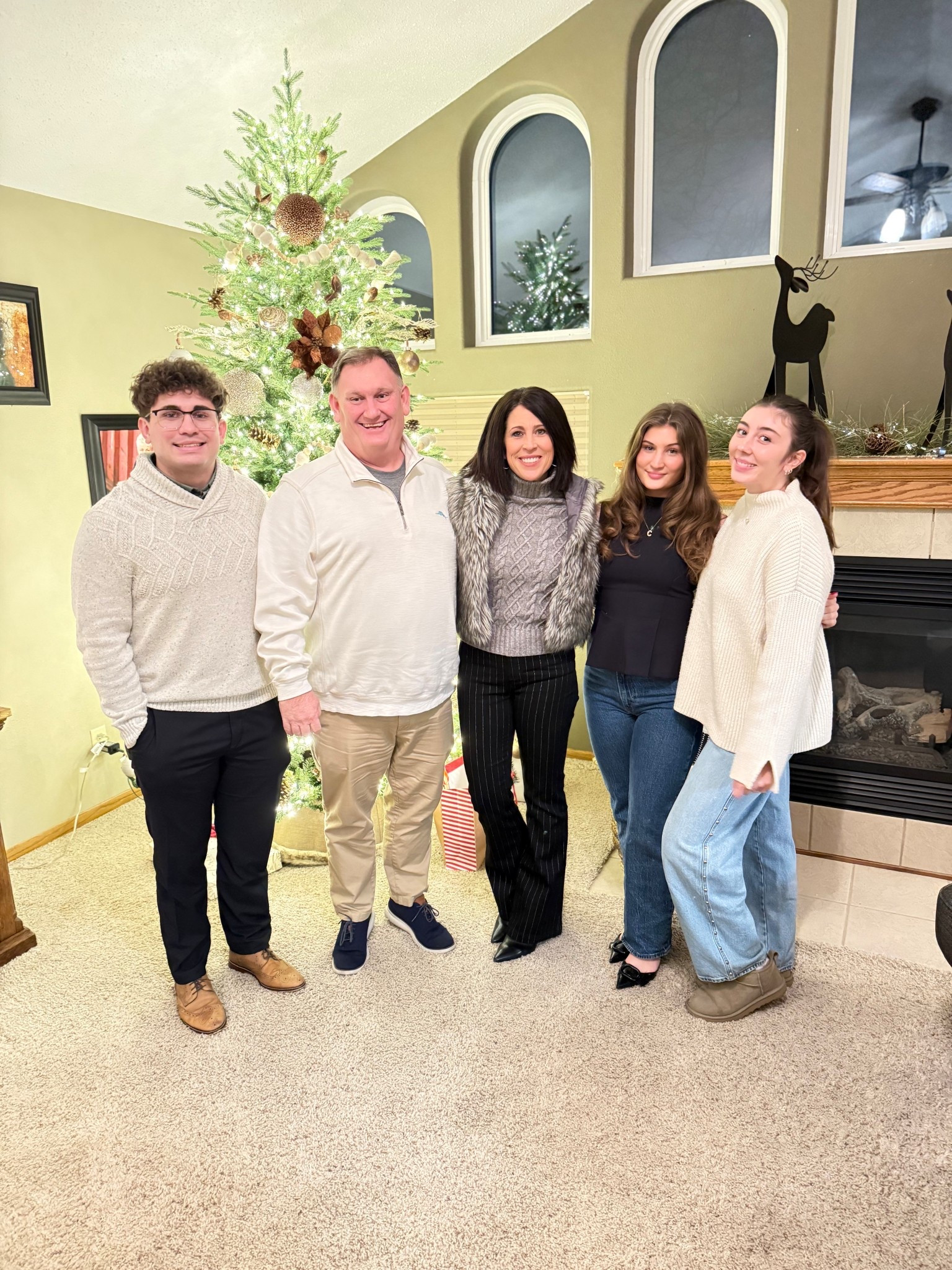 Create memories and save! Shutterfly $40 or more 40% OFF with LTK40.  ENDS3/31/26 Share all you can now while they are young! Time goes by to fast! #memoriesmade
#family #baby #wedding  #travel #graduation. 

#LTKBaby #LTKWedding #LTKSaleAlert