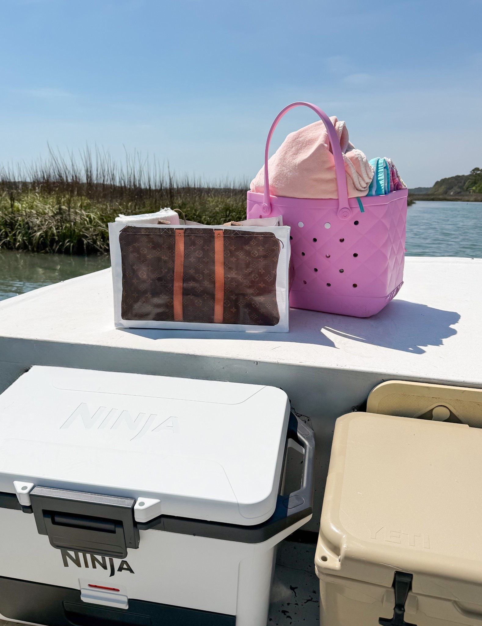 Use code WHITNEY for 25% off Louis Vuitton inspired grocery bag

#LTKMothersDay #LTKTravel