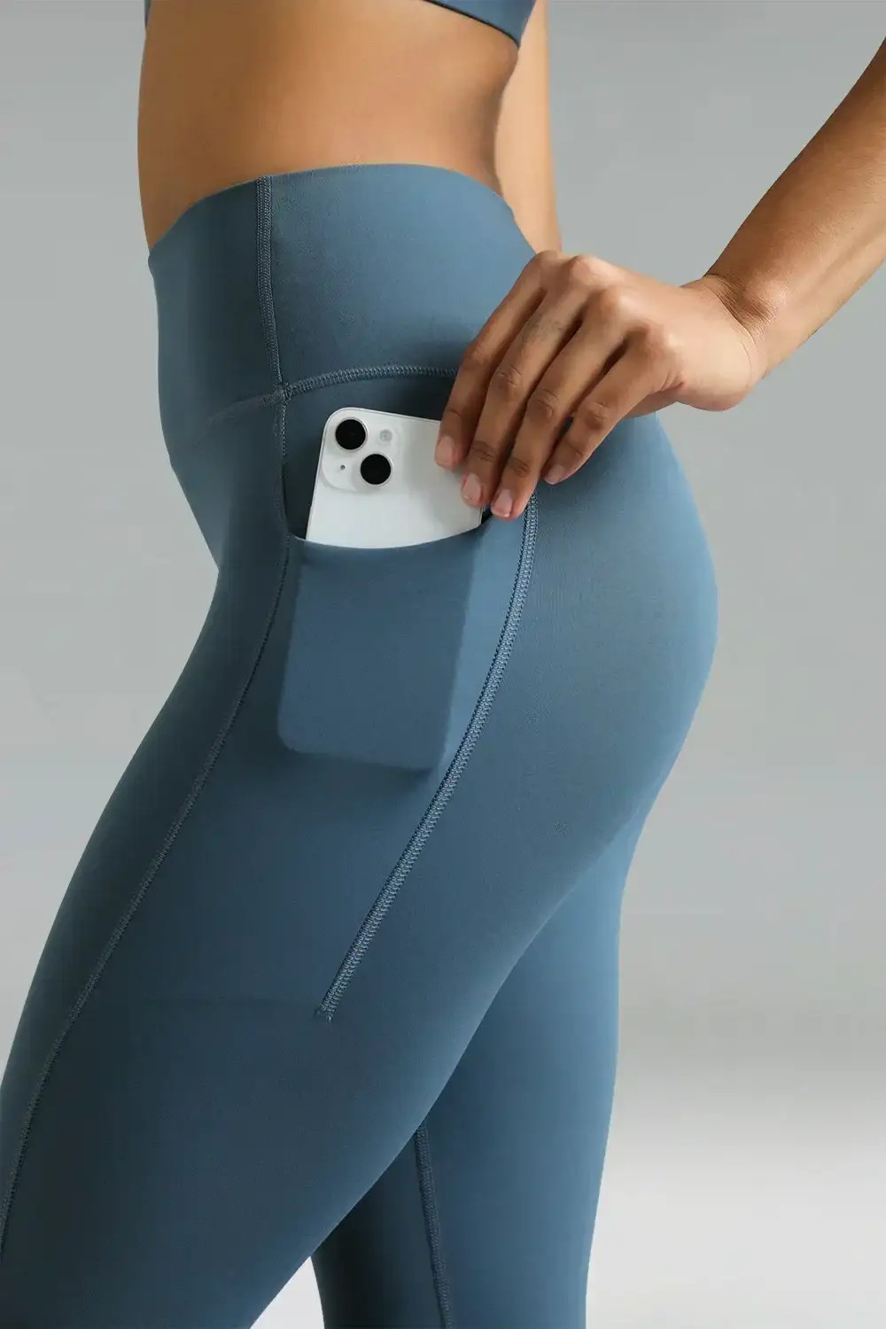 Dreamlux High Waisted No Front Seam 7/8 Workout Legging w/ Pockets | Colorfulkoala Affiliate Program