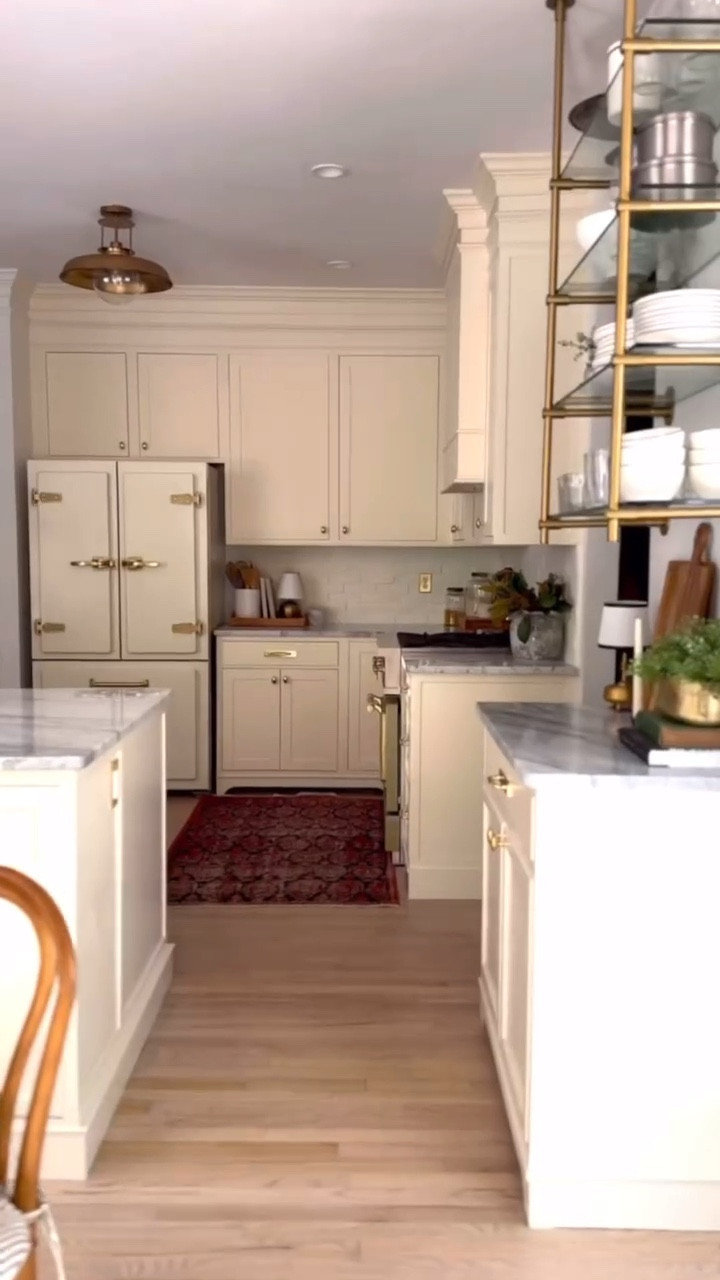 MY DIY DREAM KITCHEN MAKEOVER 🥹❤️✨ can’t believe I did this with my own hands. The budget before version wasn’t terrible….but it was dark, tiny, and not functional. WHAT an improvement this was❤️

#kitchenmakeover #diyhome #diygirl

#LTKStyleTip #LTKFamily #LTKHome