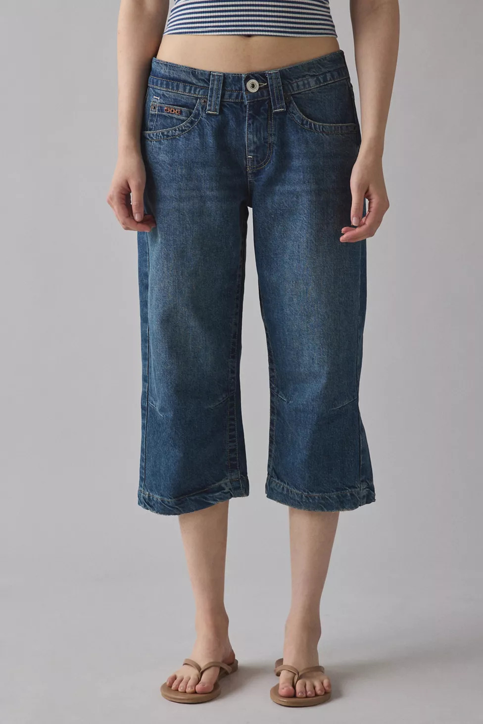BDG Kayla Low-Rise Capri Jean | Urban Outfitters (US and RoW)